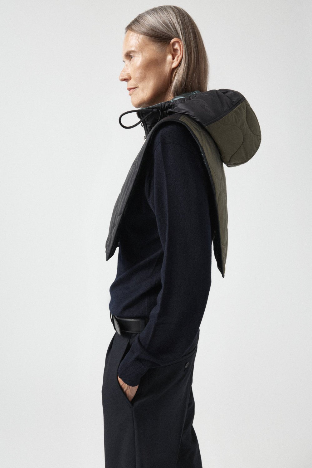 Quilted Zip Hood - Black / Mineral Green