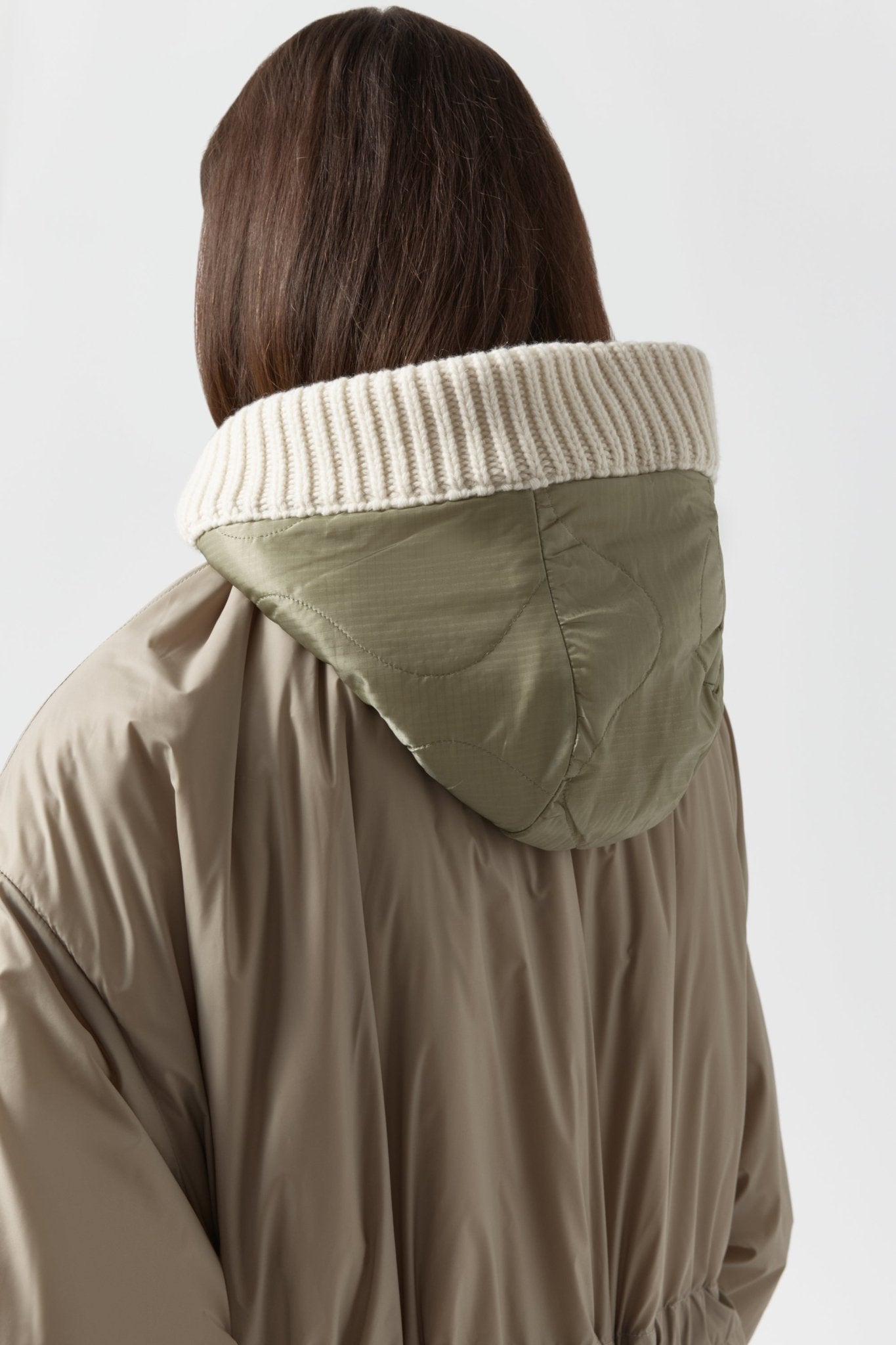 Knitted Hood - Ivory / Pale Sage