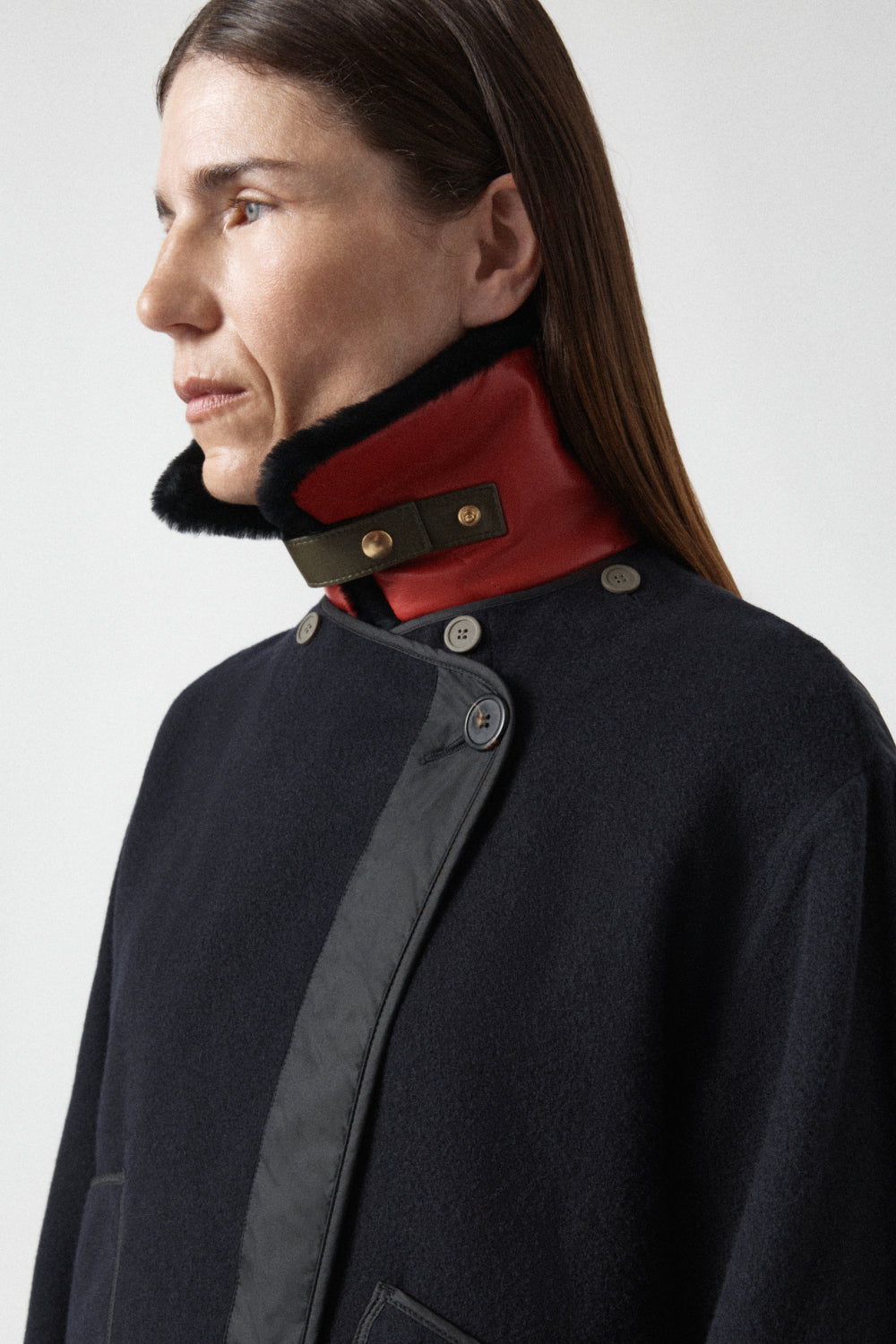 Aviator Shearling Latch Collar - Midnight / Cavalry Red