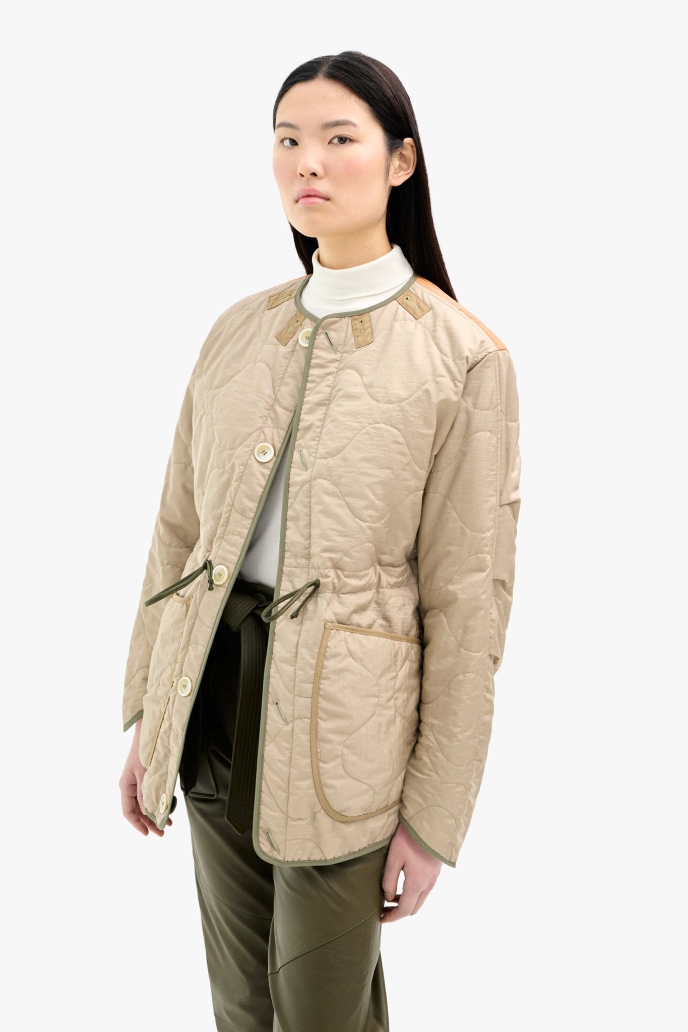Reverse Model Image