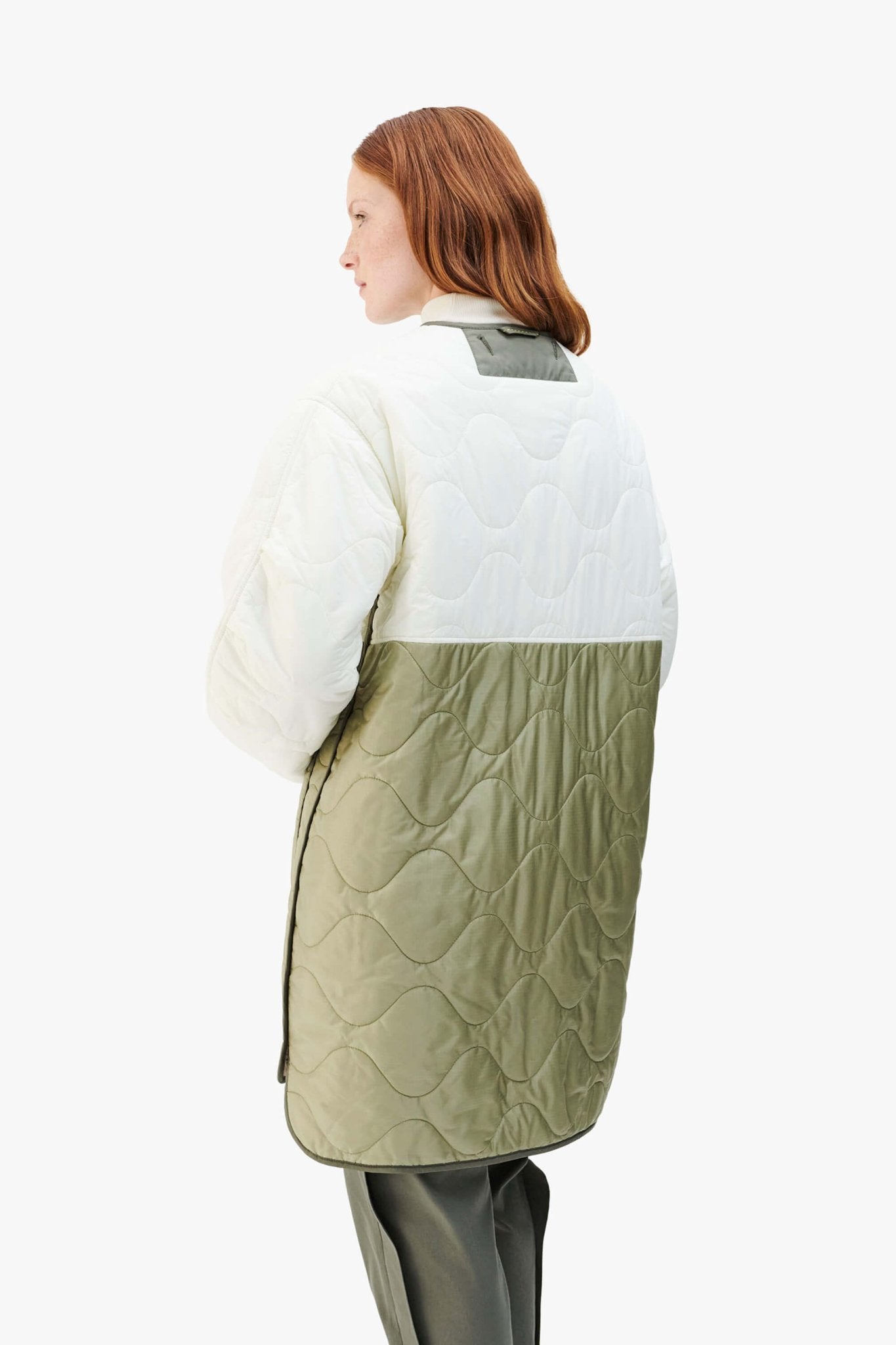 Signature Colourblock Quilt - White / Stone