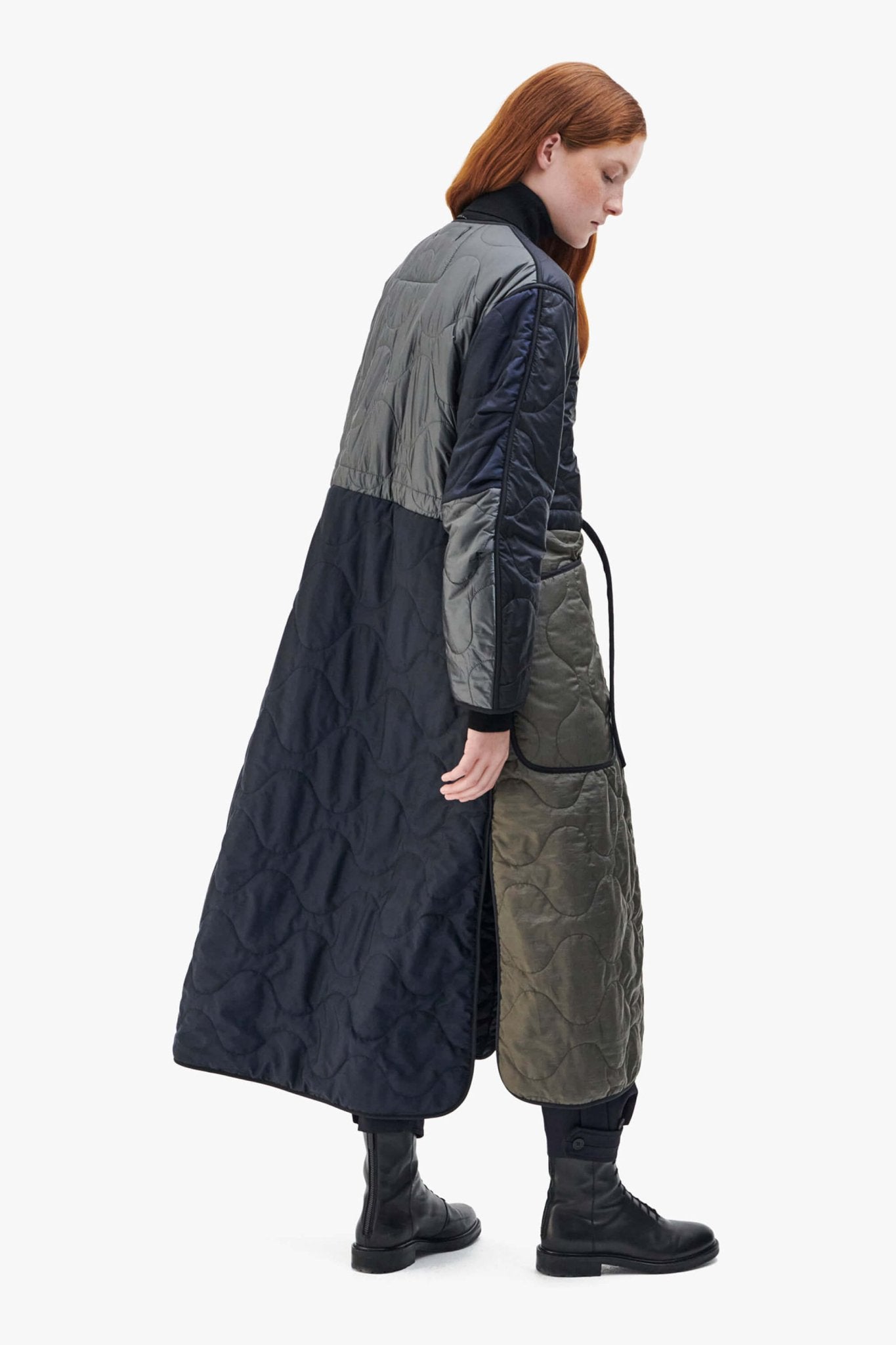 Signature Patchwork Long Quilt - Black / Slate