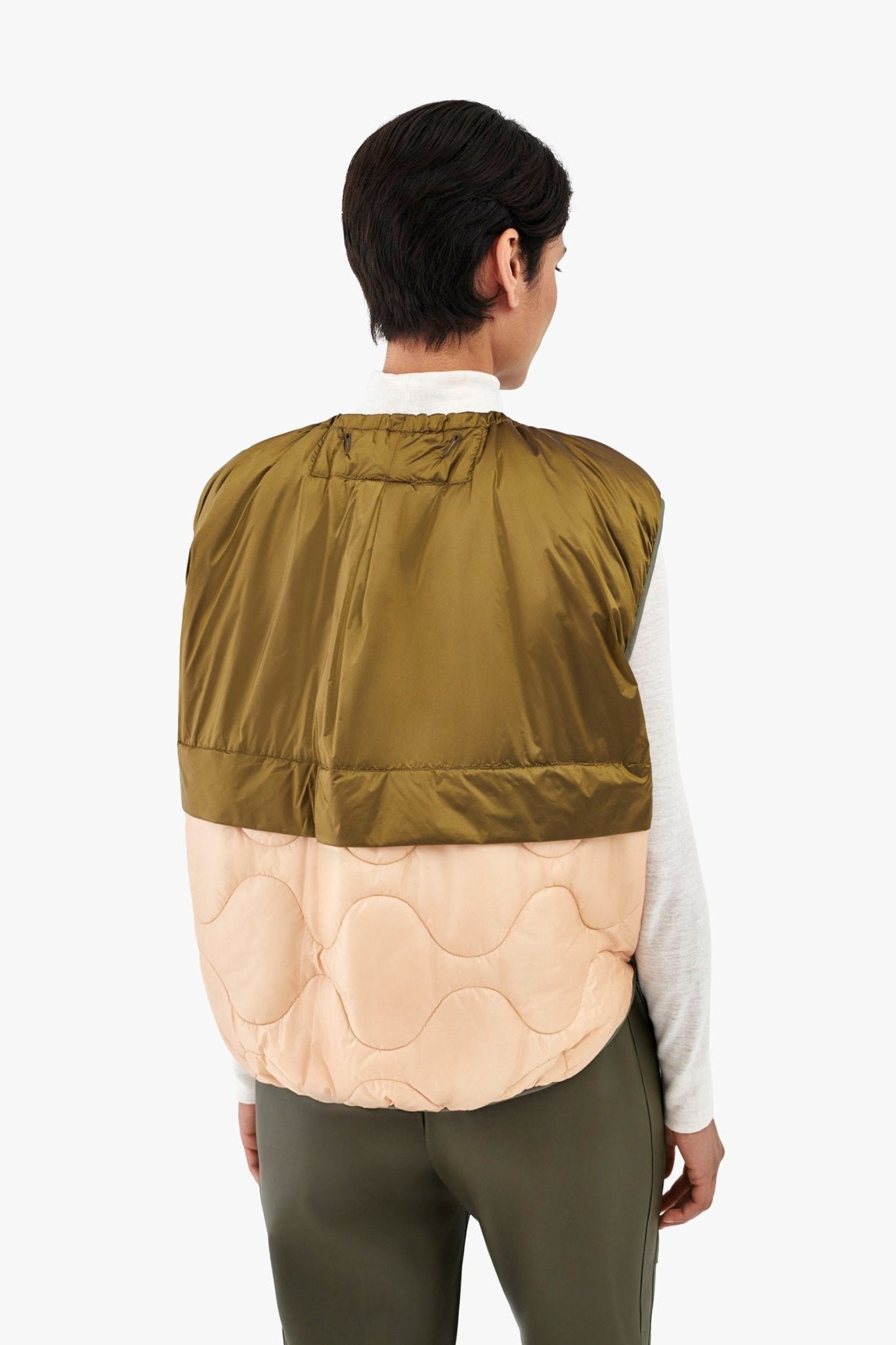 Parachute Quilted Vest - Clementine / Antique Gold