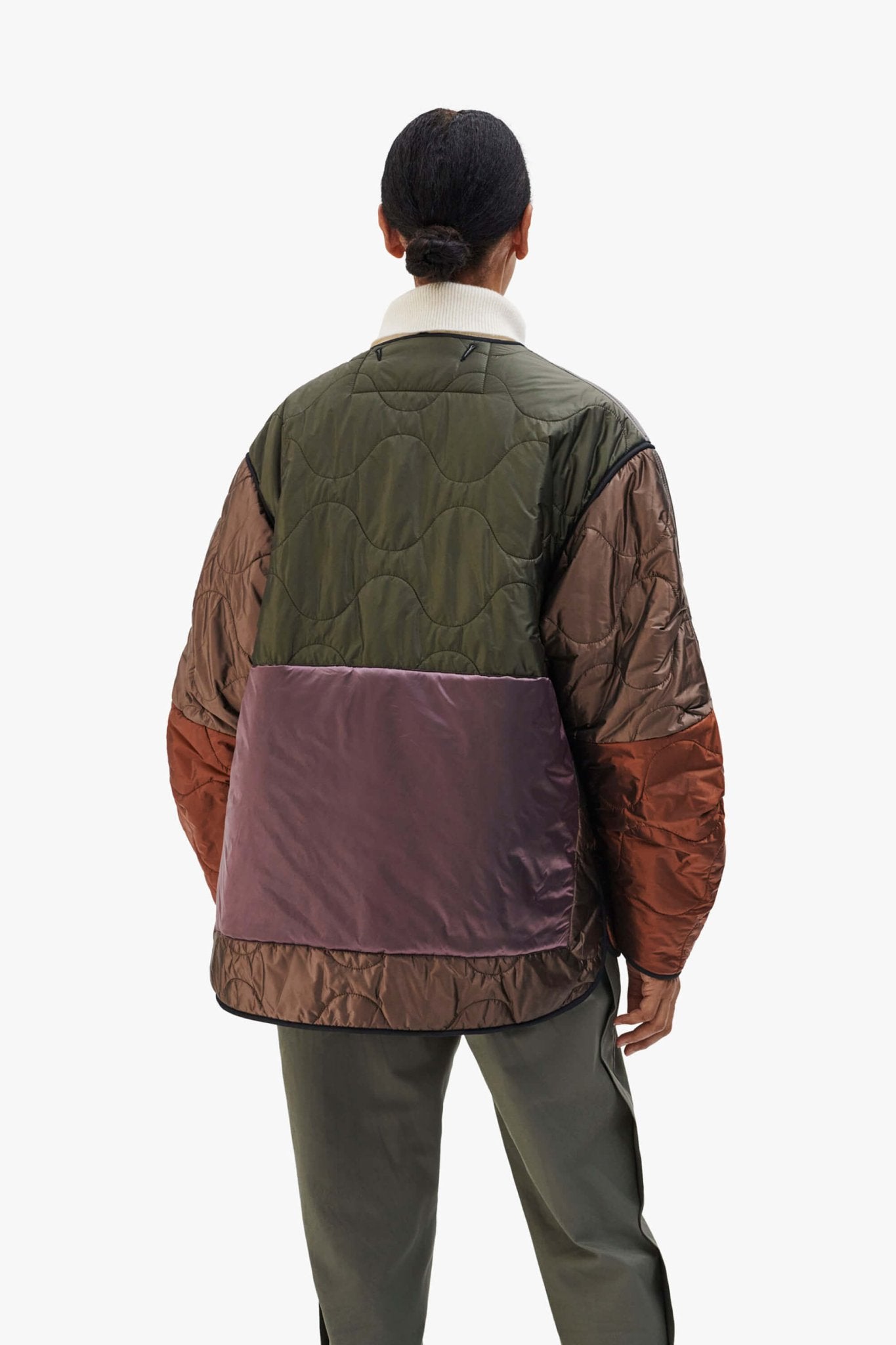 Signature Patchwork Cropped Quilt - Granite / Black