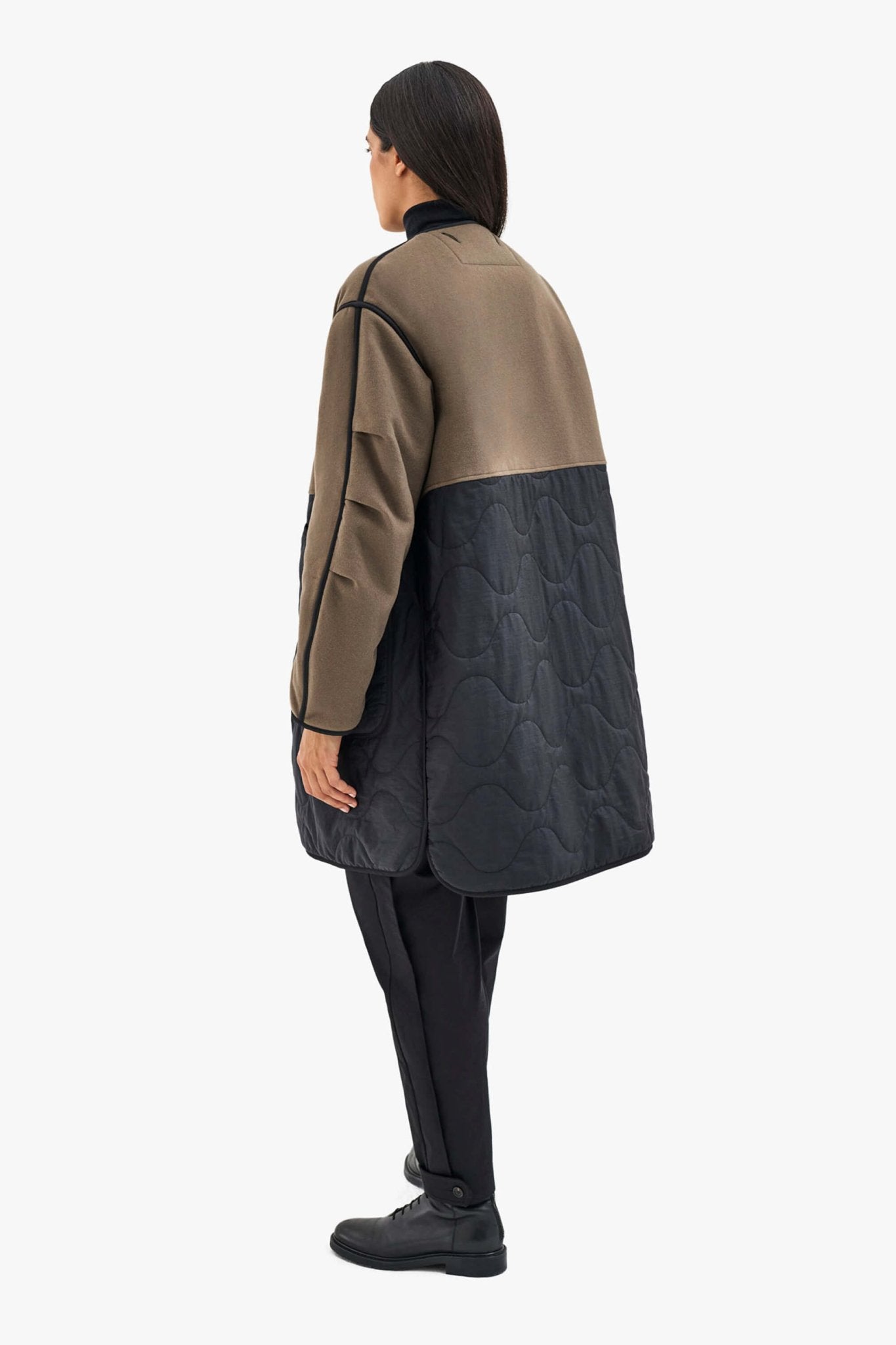 Signature Colourblock Wool Quilt - Olive & Black / Dark Olive