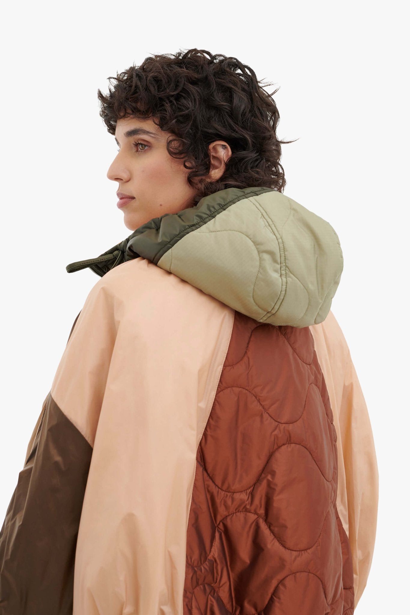 Quilted Zip Hood - Dark Olive / Soft Peach