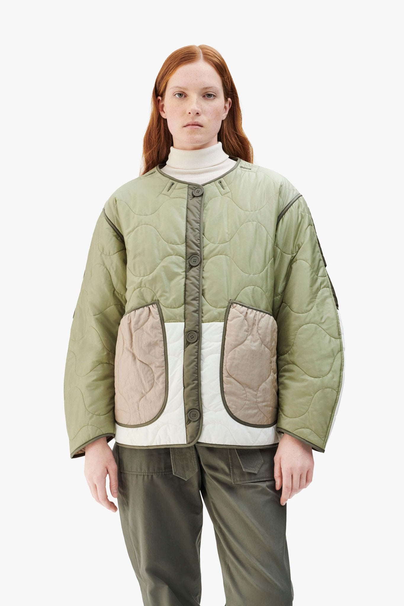 Signature Patchwork Cropped Quilt - Pale Sage / Lilac