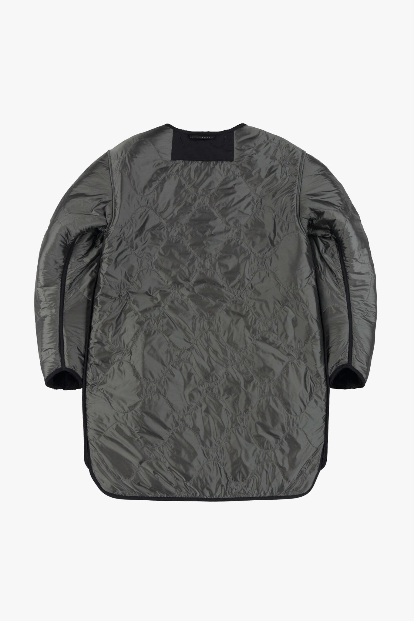 Signature Shearling Quilt - Black / Anthracite