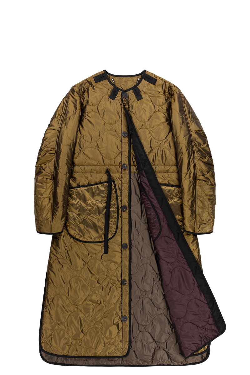 Signature Patchwork Long Quilt - Black / Antique Gold - Layer 1