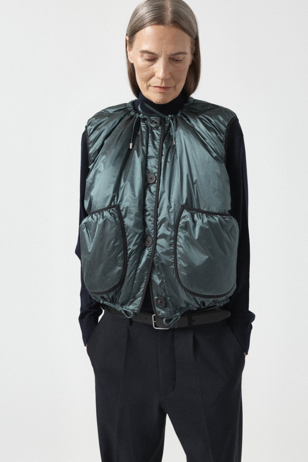 Parachute Quilted Vest - Black / Mineral Green