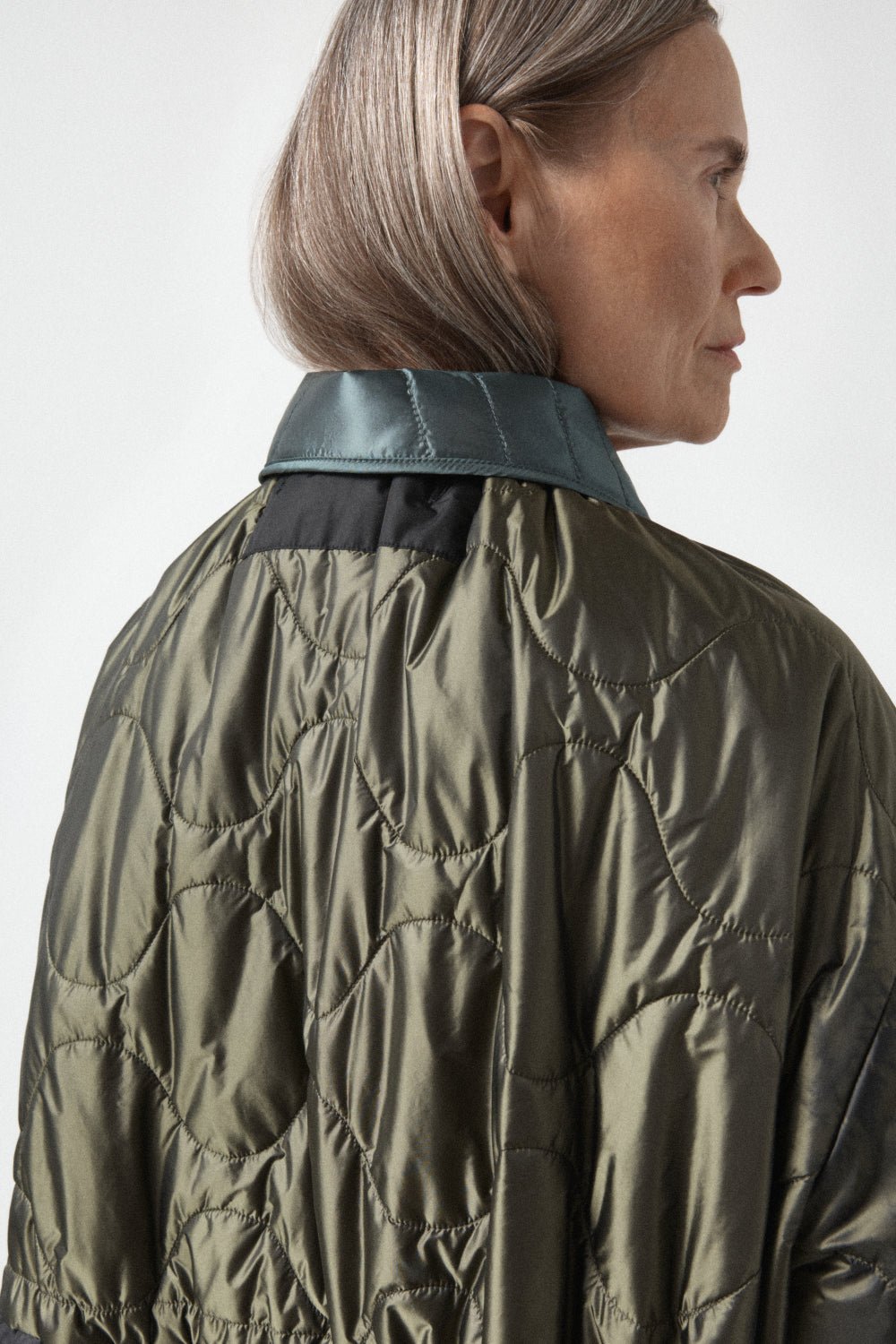 Quilted Collar - Mineral Green / Black