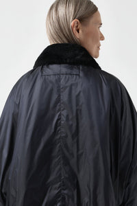 Aviator Shearling Latch Collar - Black / Dark Olive