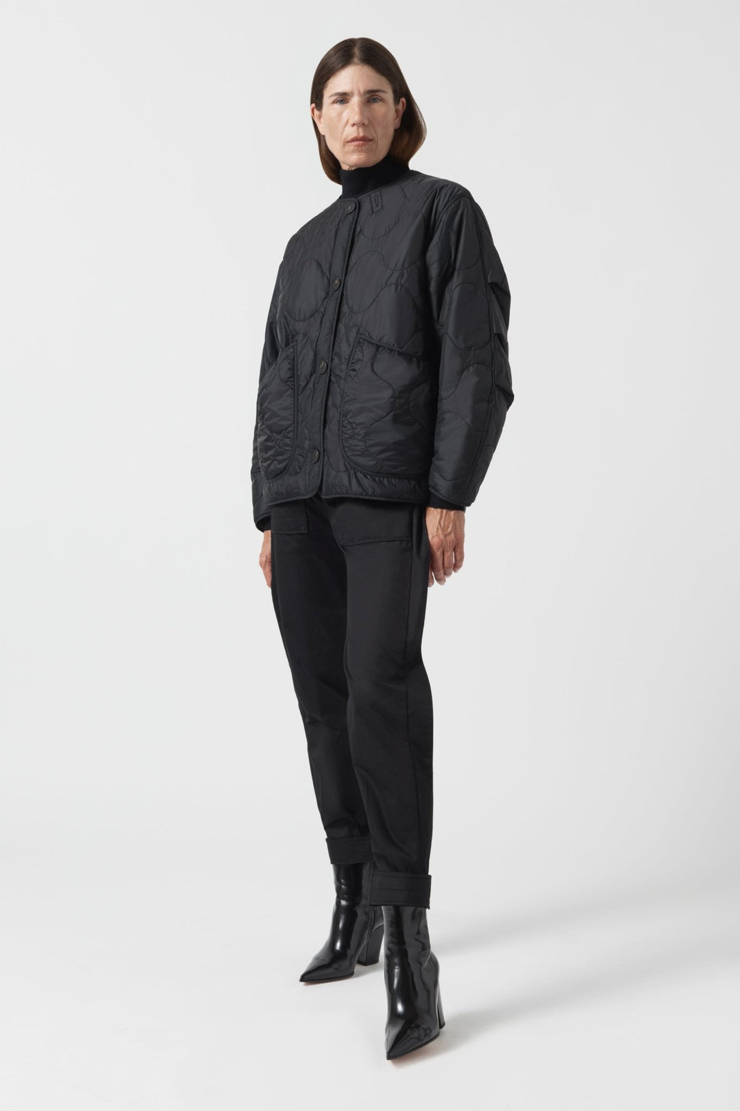 Signature Cropped Quilt - Black / Anthracite