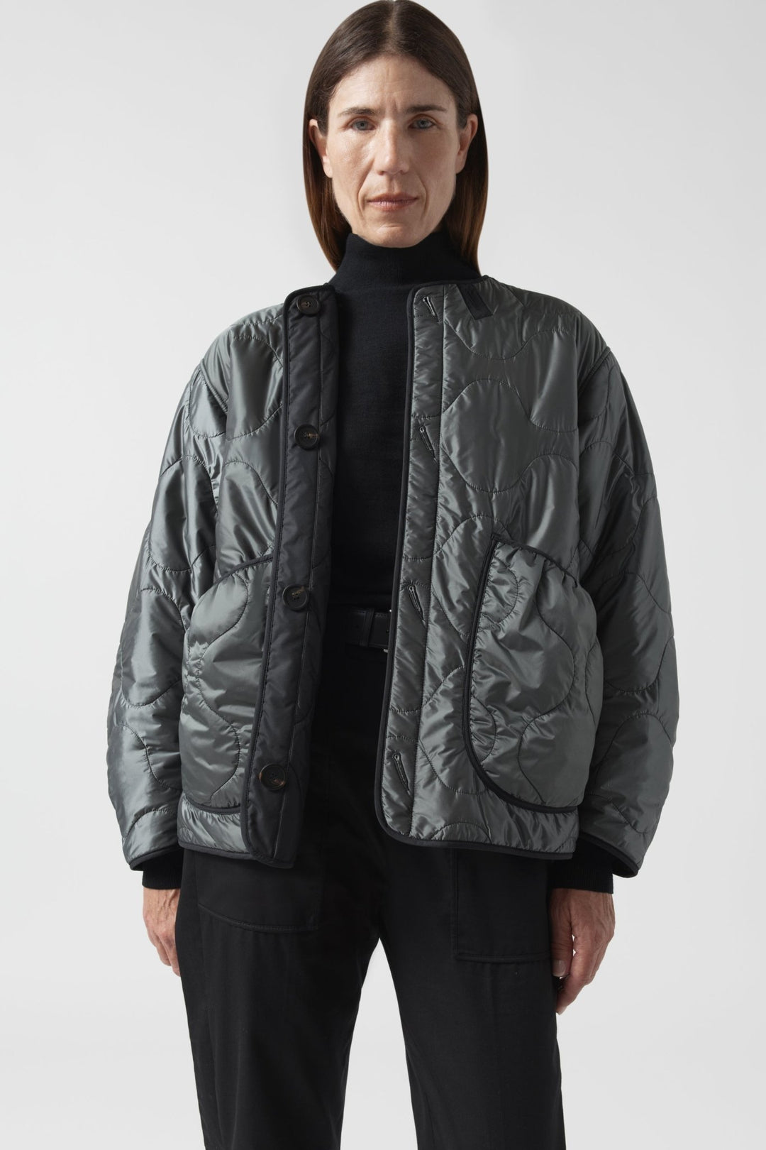 Signature Cropped Quilt - Black / Anthracite