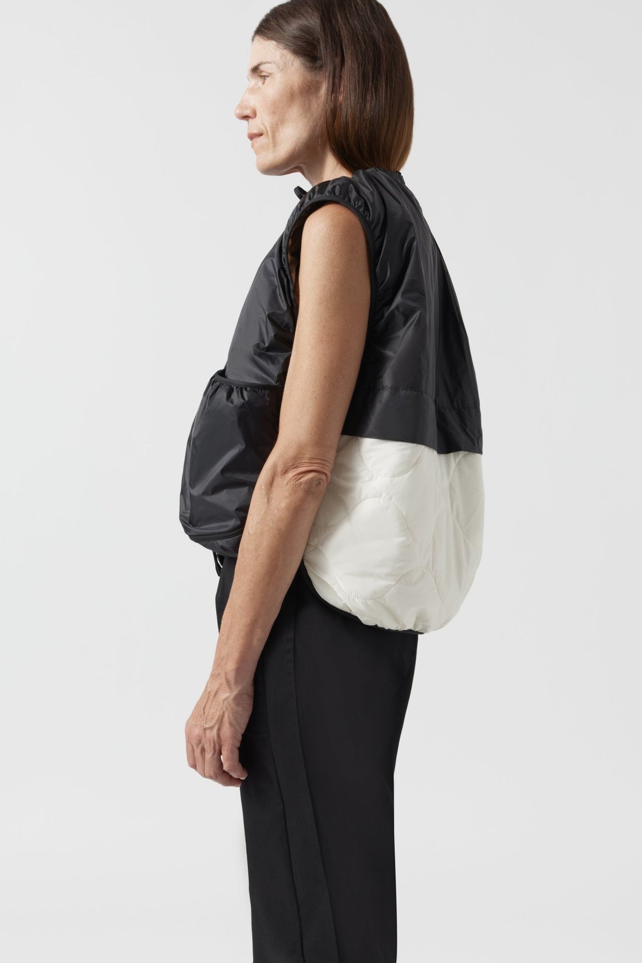 Parachute Quilted Vest - Stone / Black