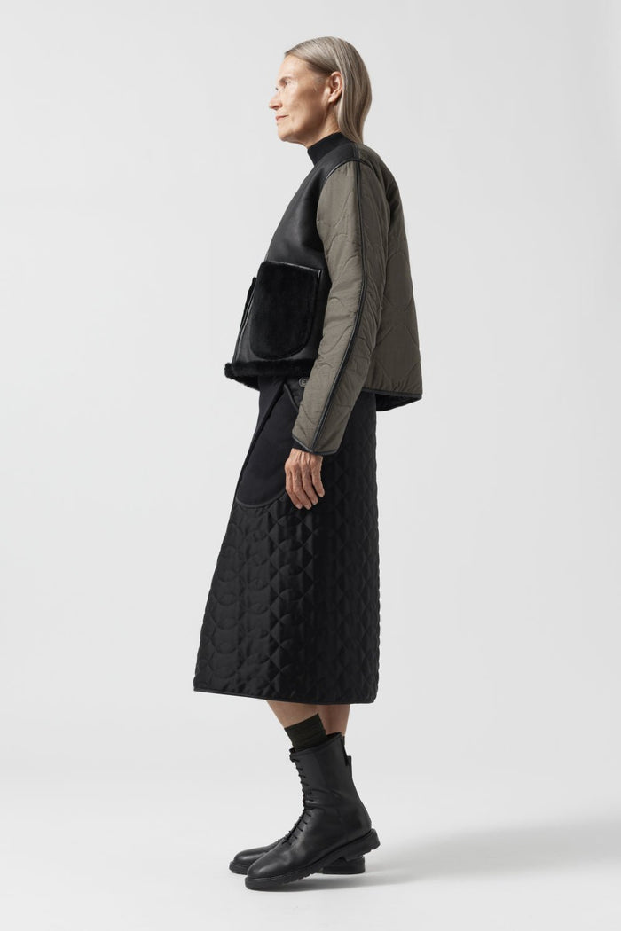 Aviator Shearling Vest - Black / Black