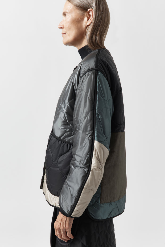 Signature Patchwork Cropped Quilt - Anthracite & Mineral Green / Dark Olive