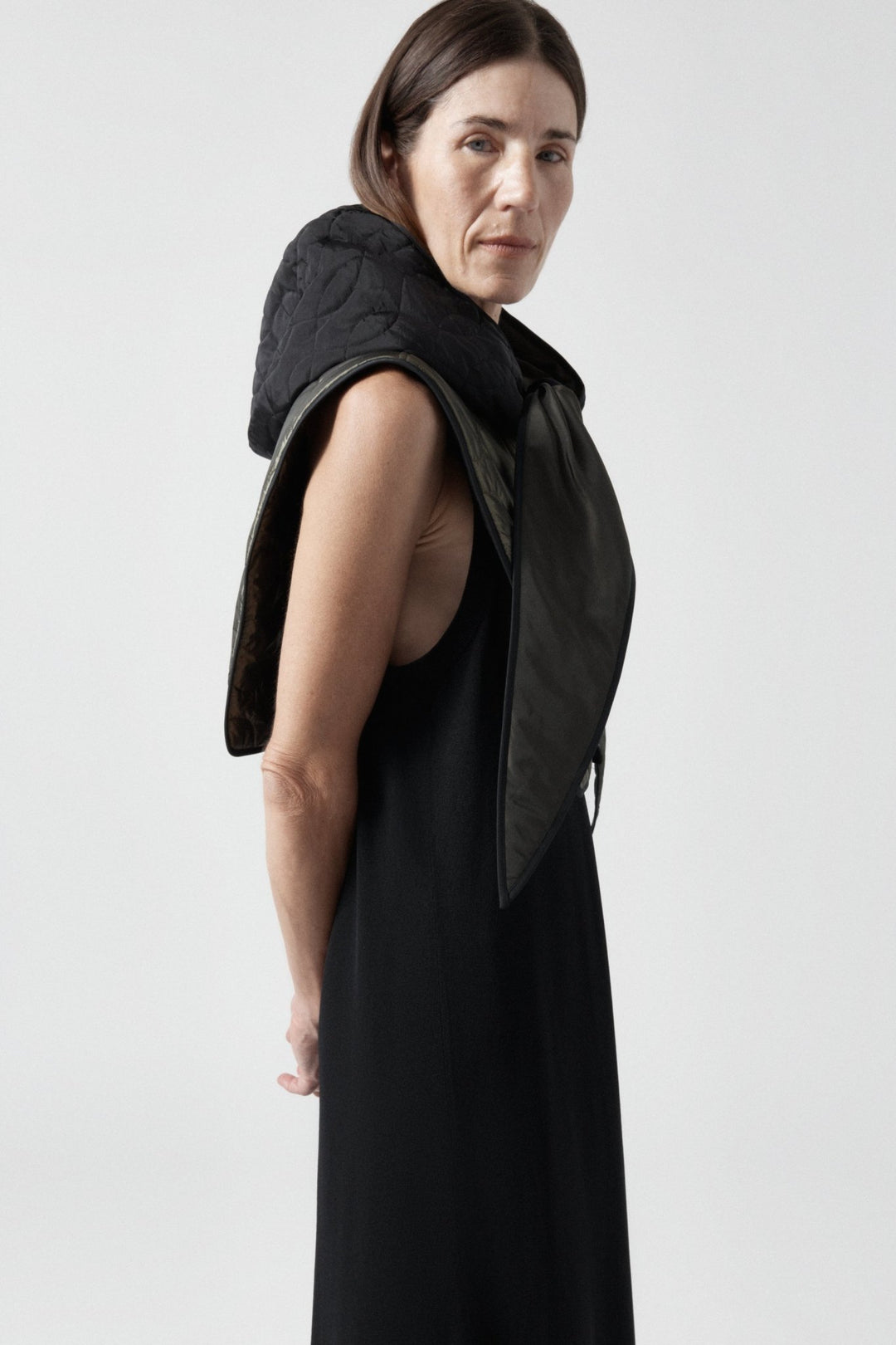 Silk Nylon Wrap Hood - Olive / Black