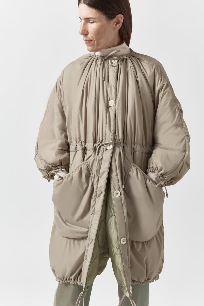 Reverse Model Image