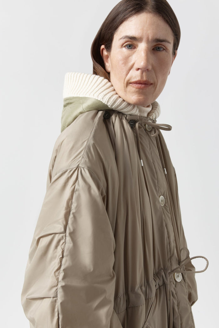 Knitted Hood - Ivory / Pale Sage