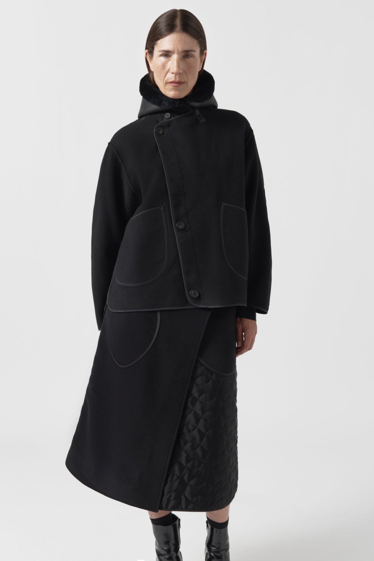 Shearling Close Fit Hood - Black / Midnight