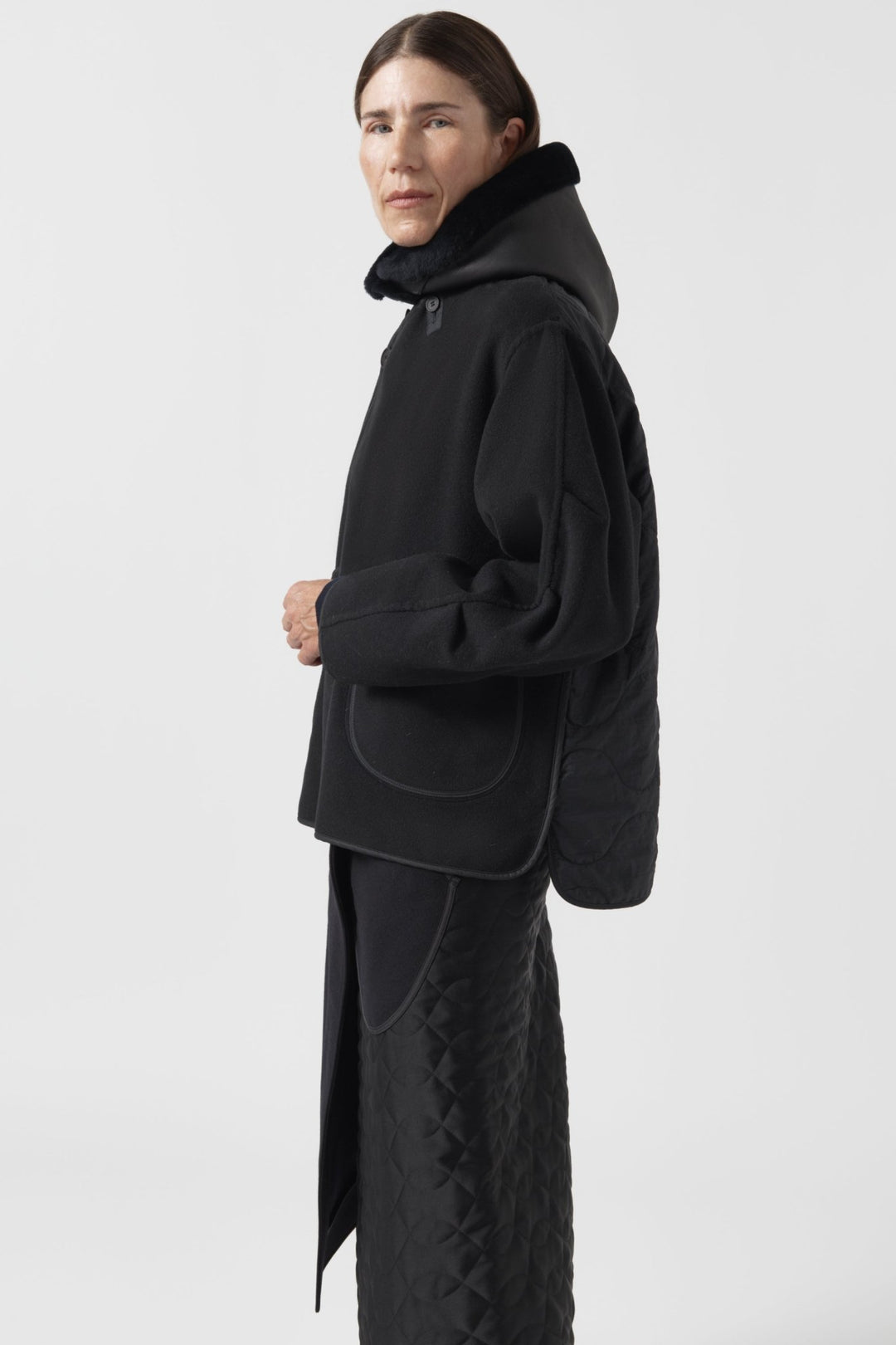Shearling Close Fit Hood - Black / Midnight