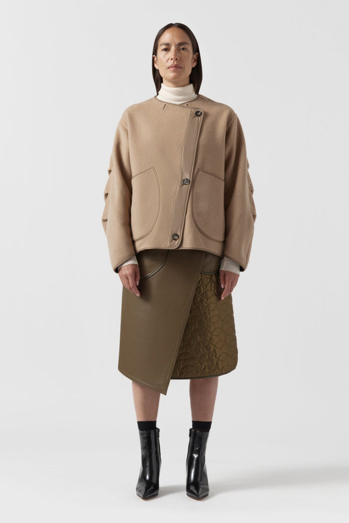Front Model Image