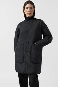 Signature Colourblock Wool Quilt - Navy / Black