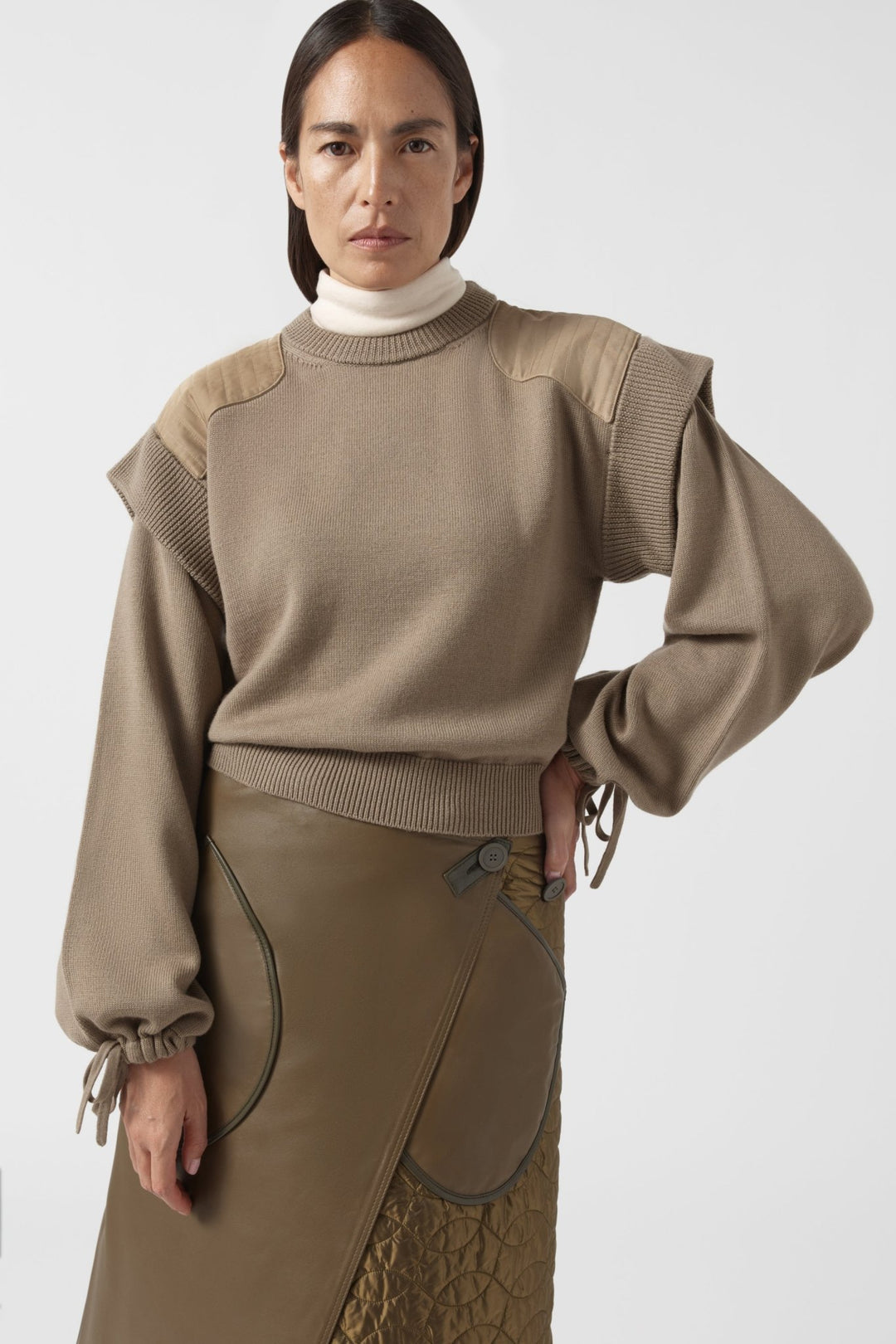 Parachute Lightweight Knit Crew - Camel