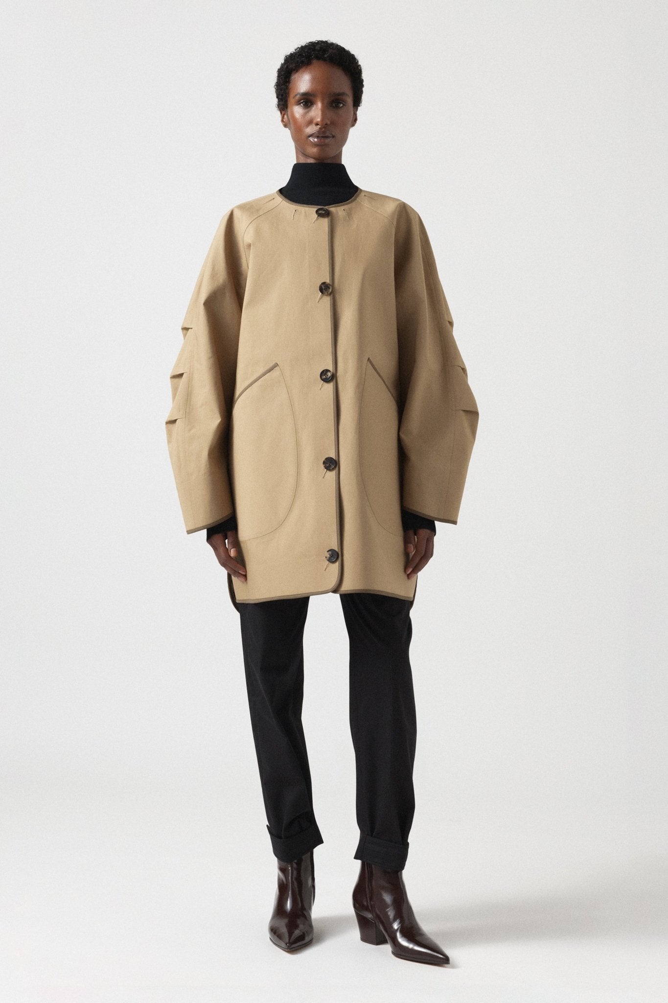 Weatherproof Bonded Short Raincoat | Marfa Stance