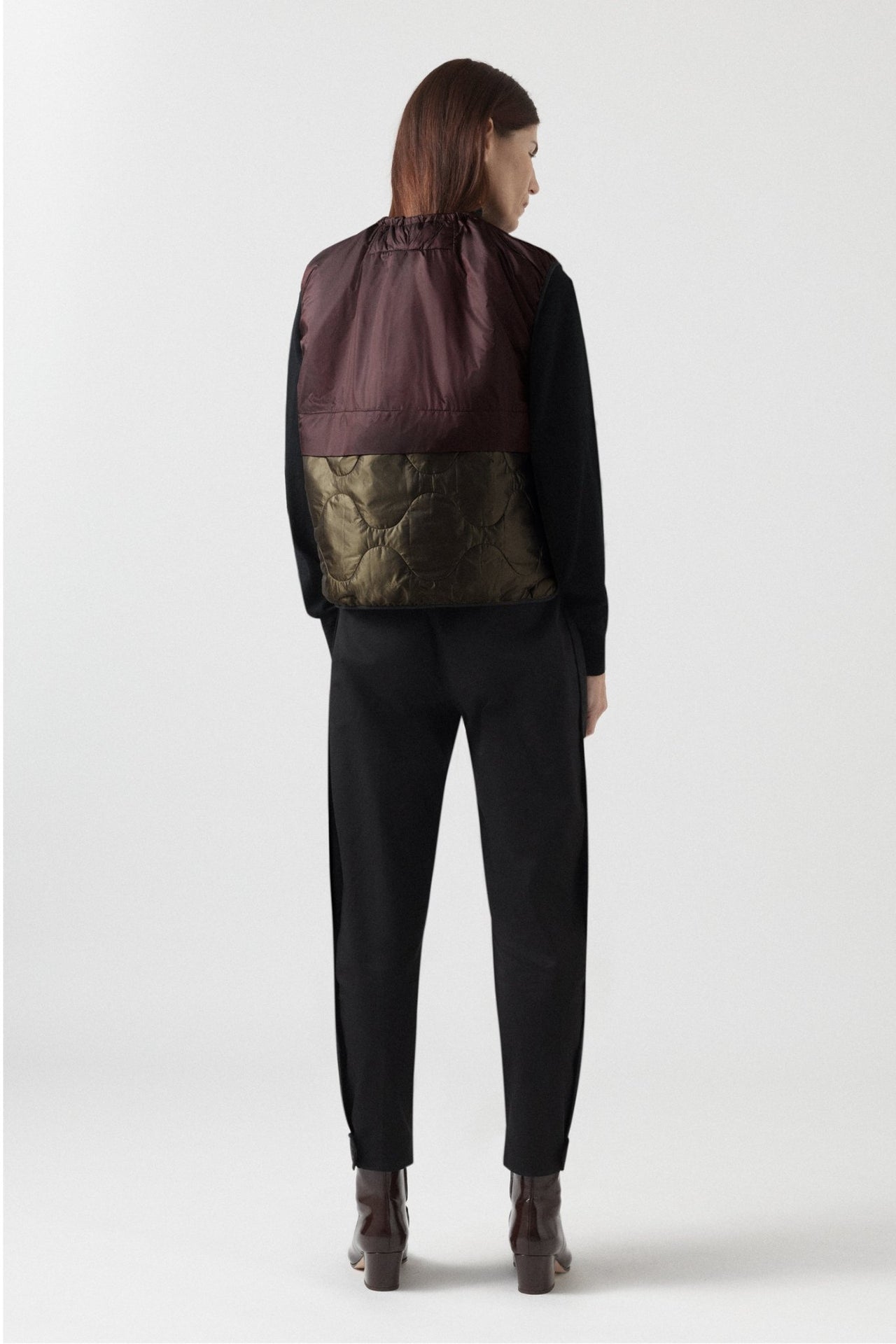 Parachute Quilted Vest - Amber / Bordeaux