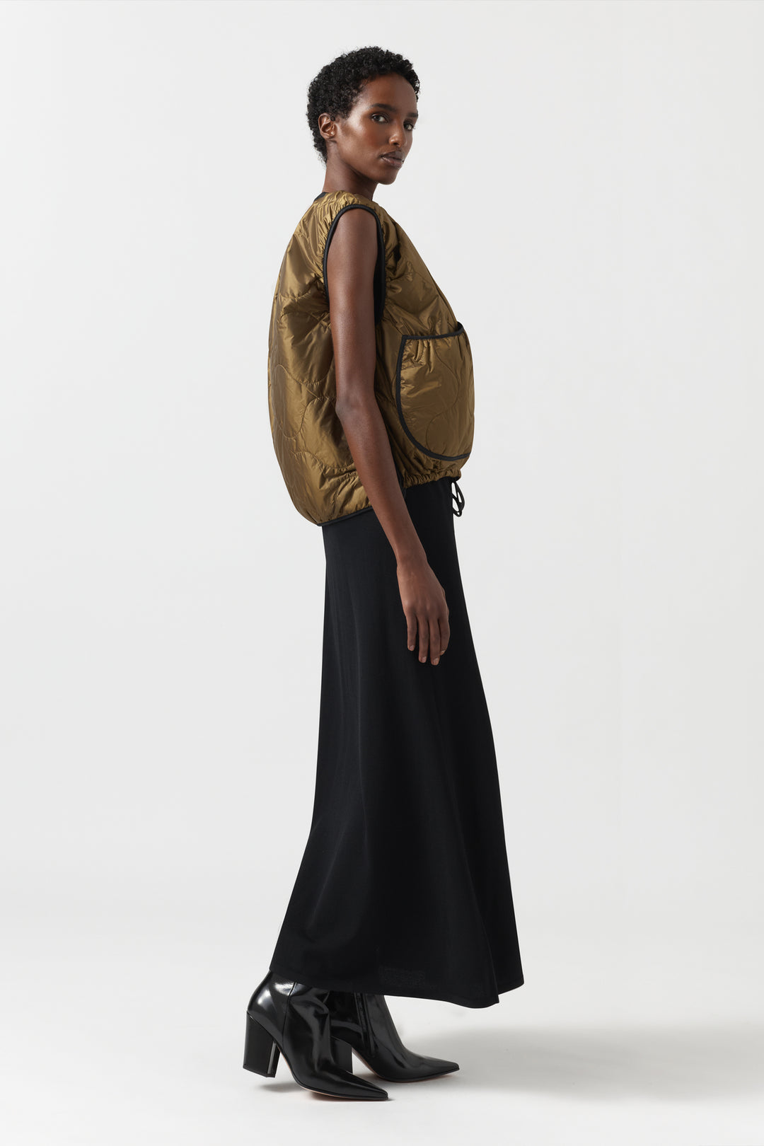 Parachute Quilted Vest - Antique Gold / Black