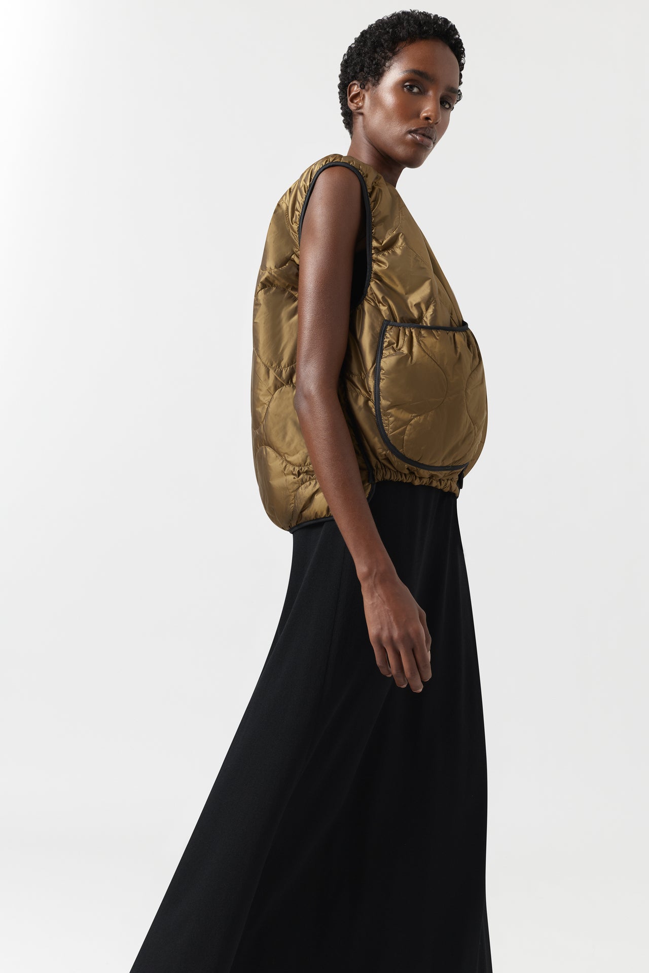 Parachute Quilted Vest - Antique Gold / Black
