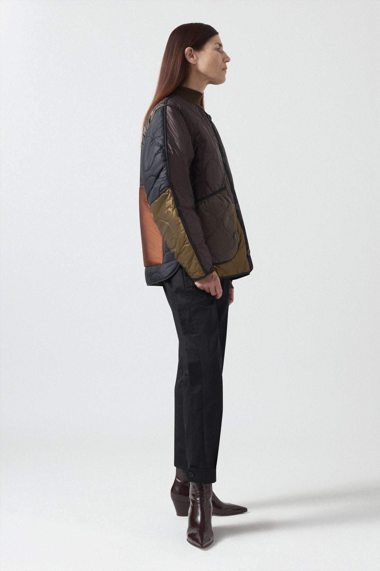 Signature Patchwork Cropped Quilt - Bordeaux / Black