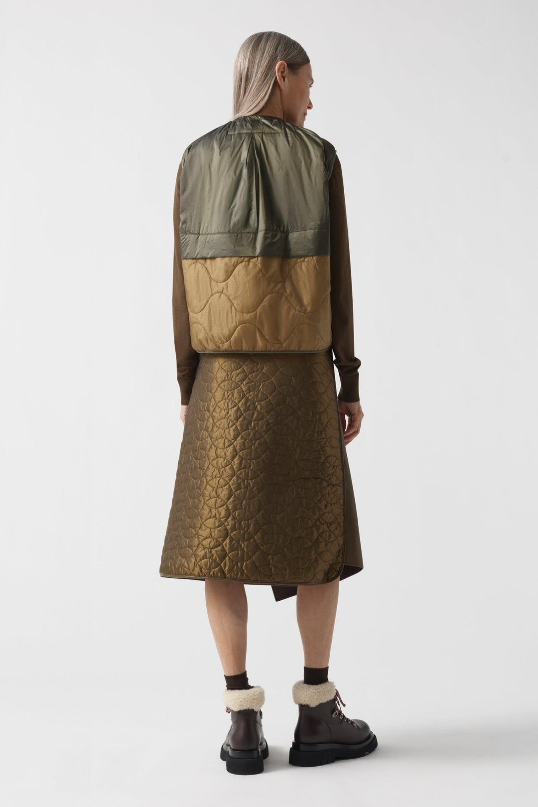 Parachute Quilted Vest - Clementine / Dark Olive