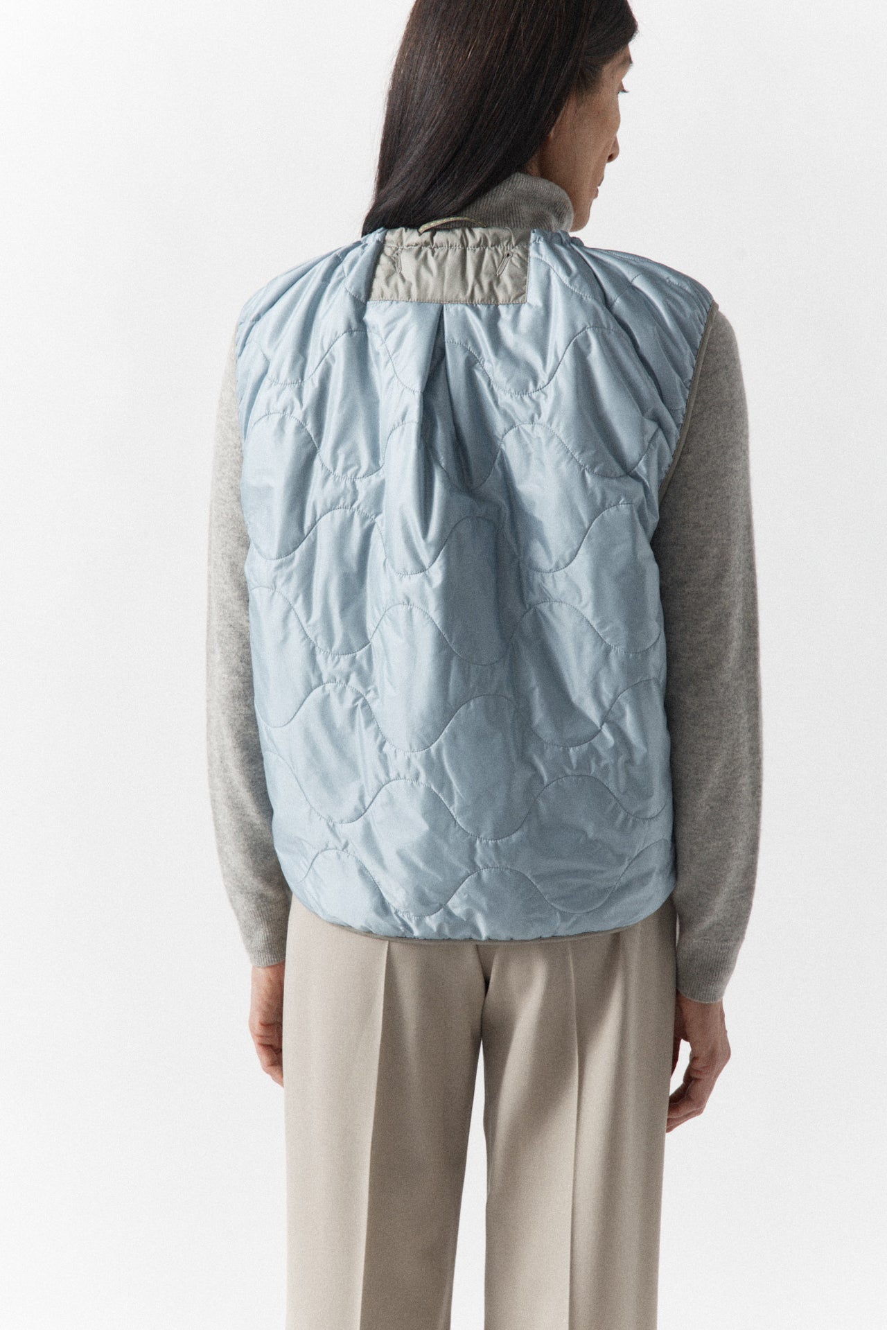 Parachute Quilted Vest - Glacier Blue / Dove Grey