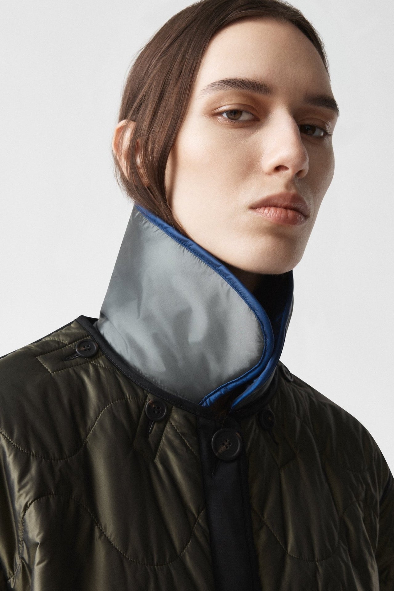 Quilted Collar - Bright Navy / Anthracite