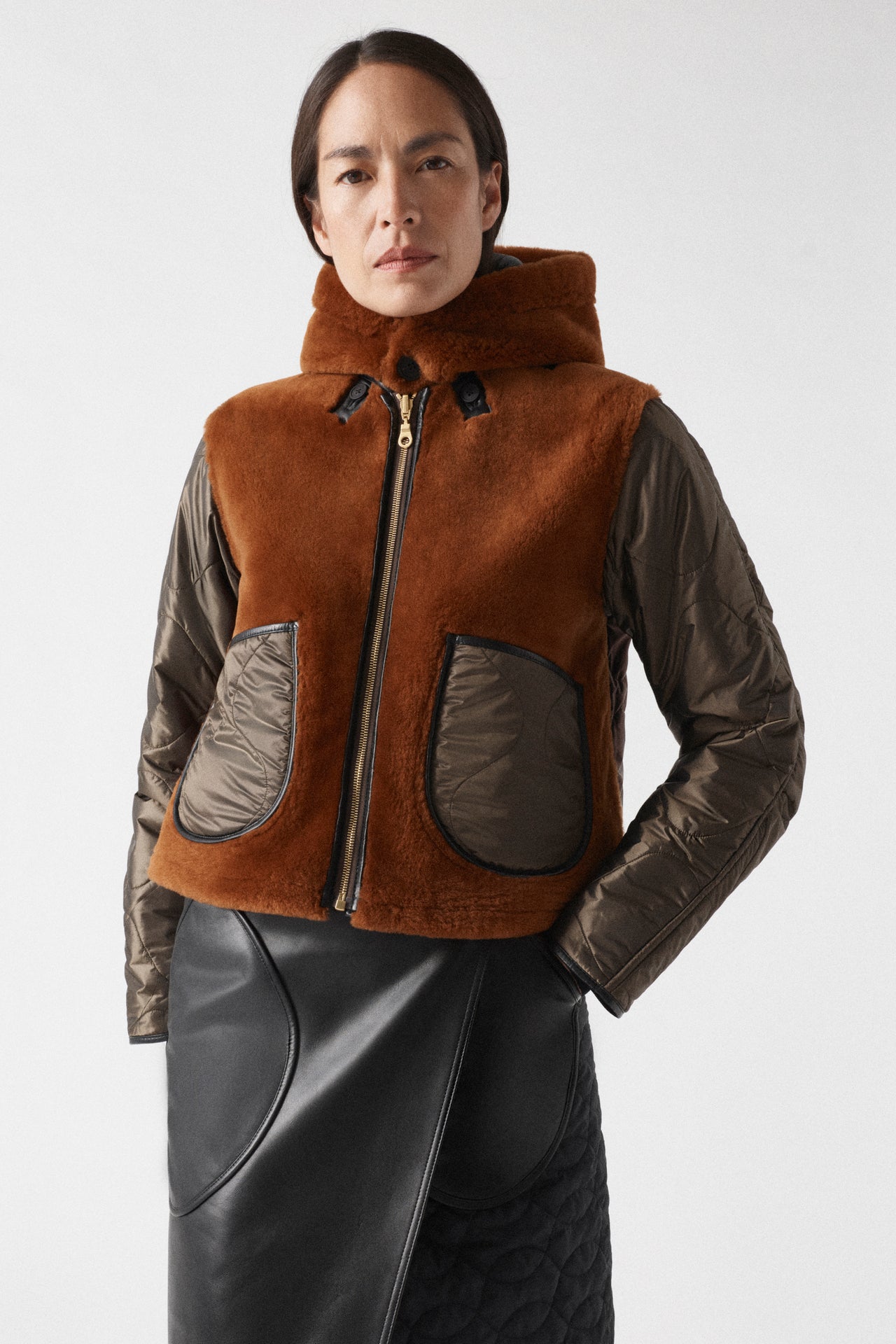 Shearling Close Fit Hood - Dark Brown / Amber