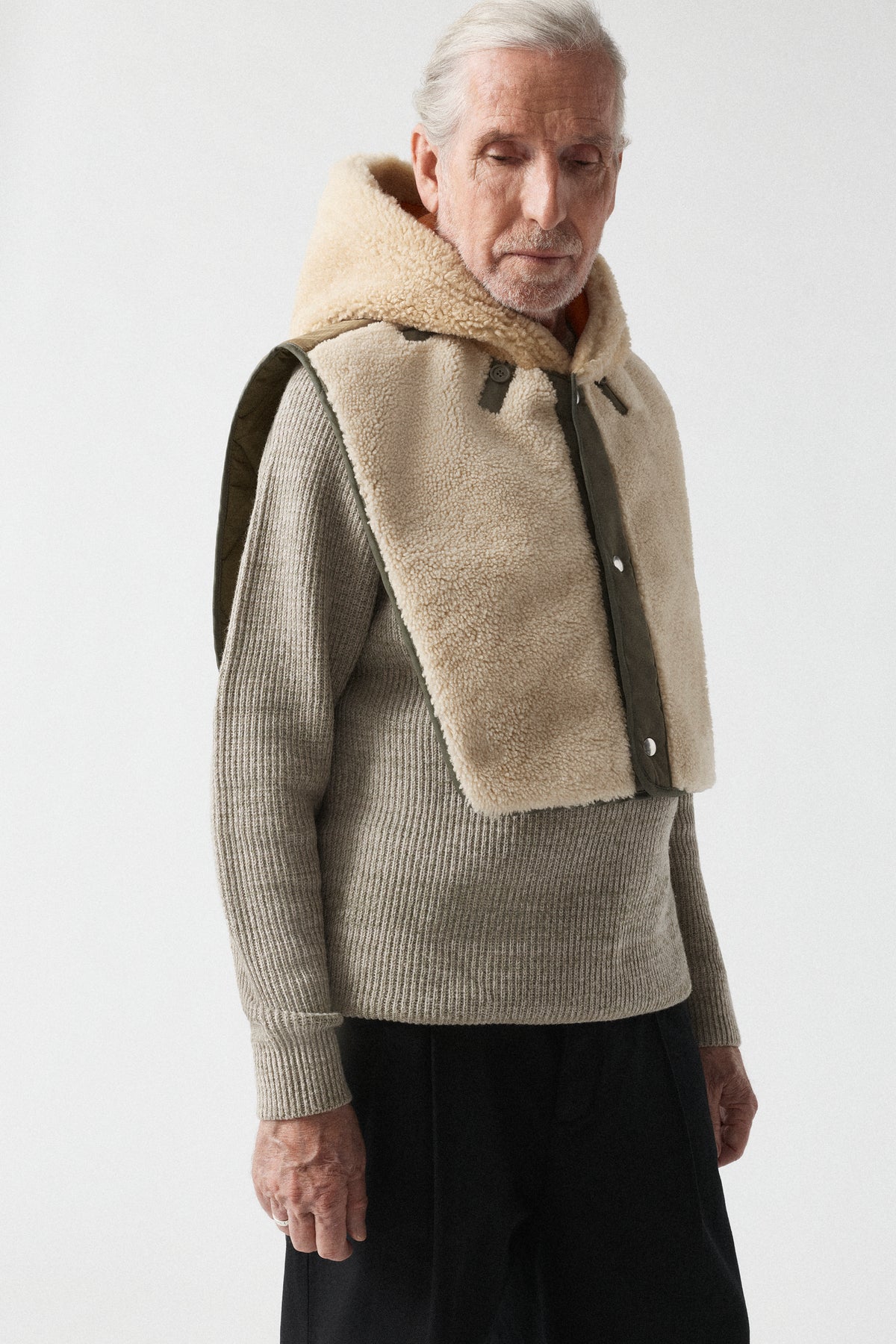 Reverse Model Image