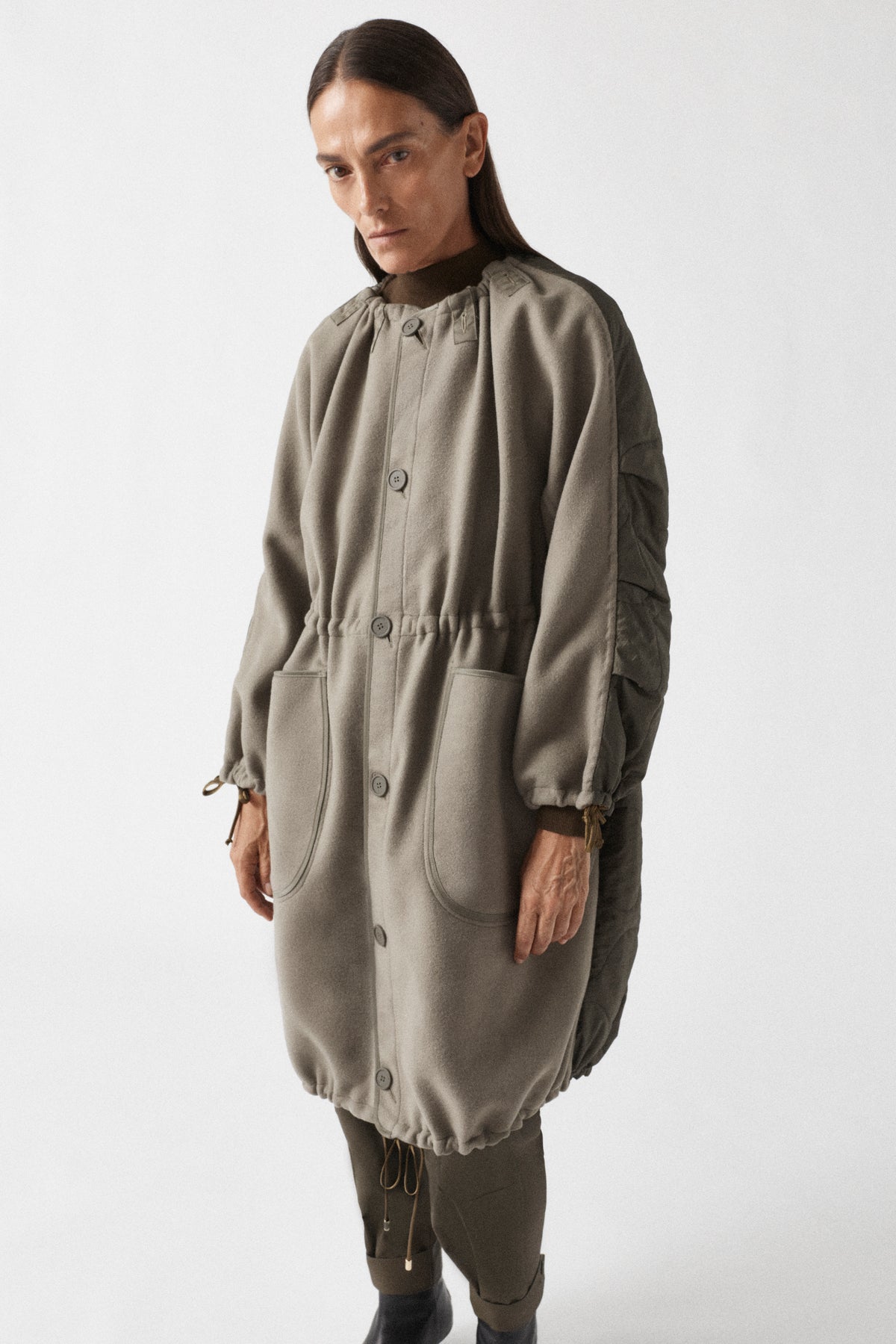 Reverse Model Image