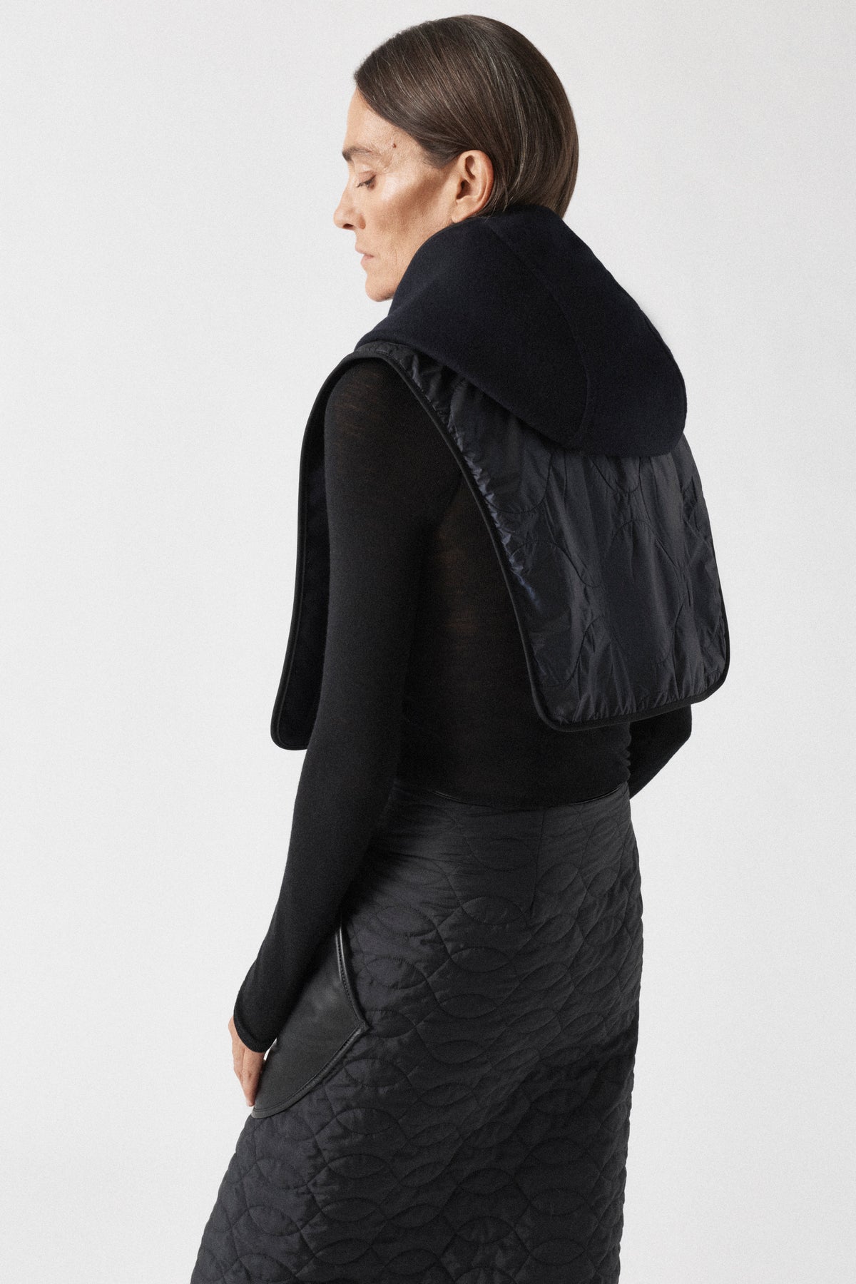Wool Wrap Hood - Navy / Black