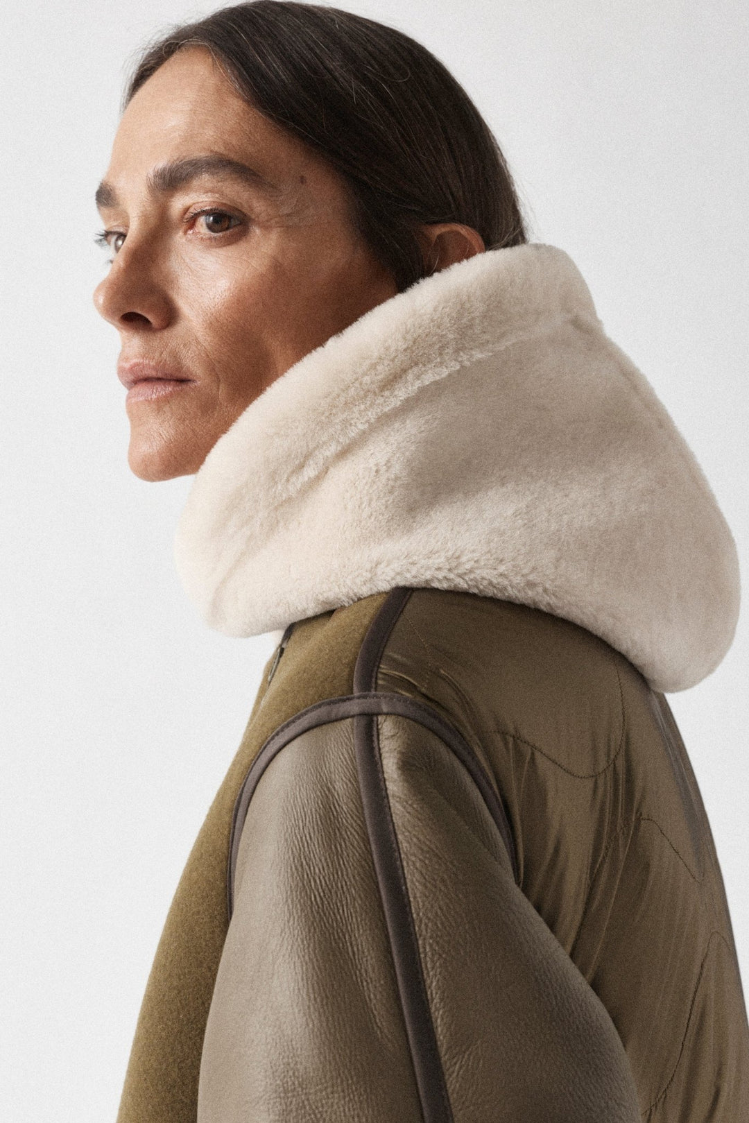 Shearling Close Fit Hood - Moss / Blush