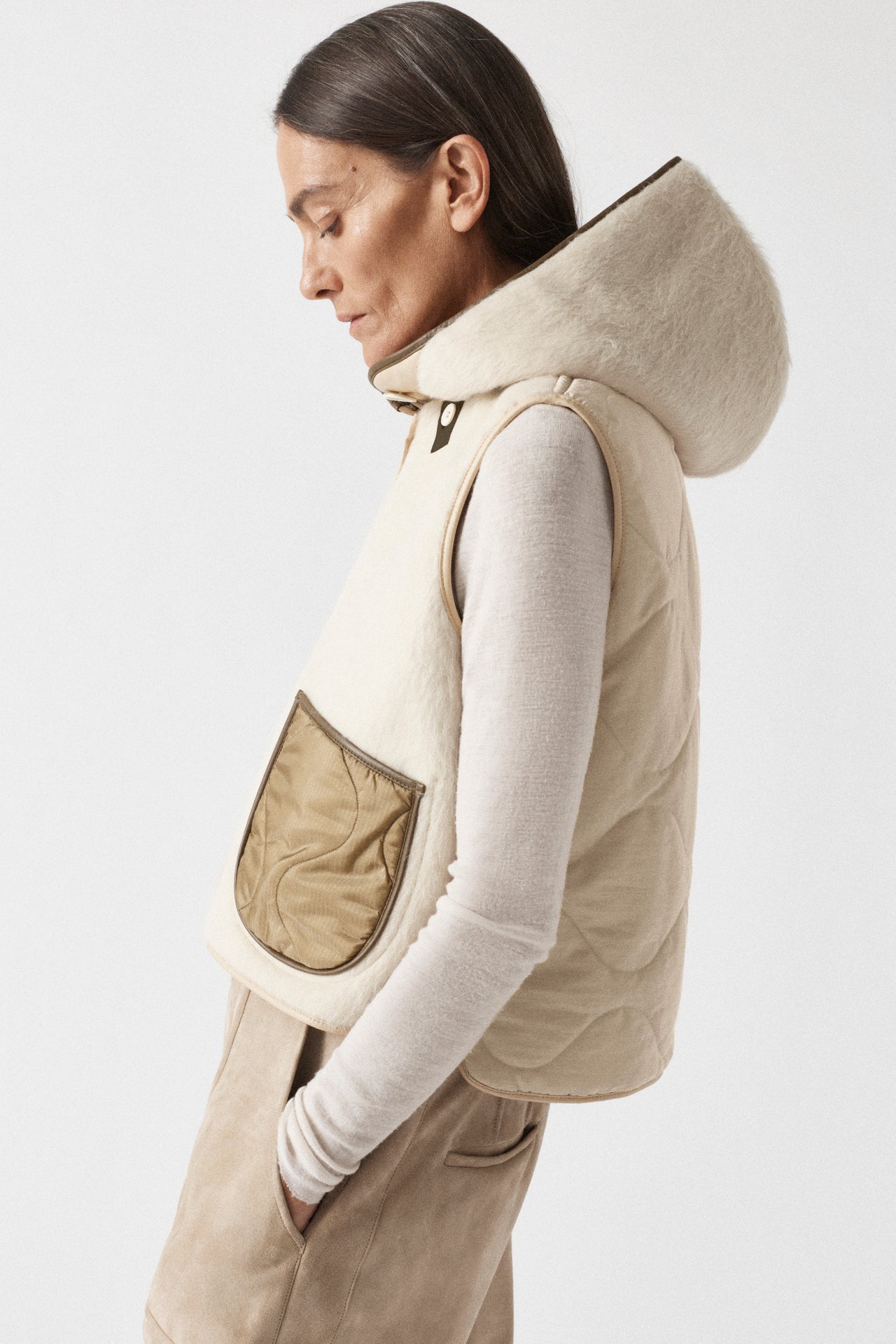 Alpaca Close Fit Hood - Natural Alpaca / Gold