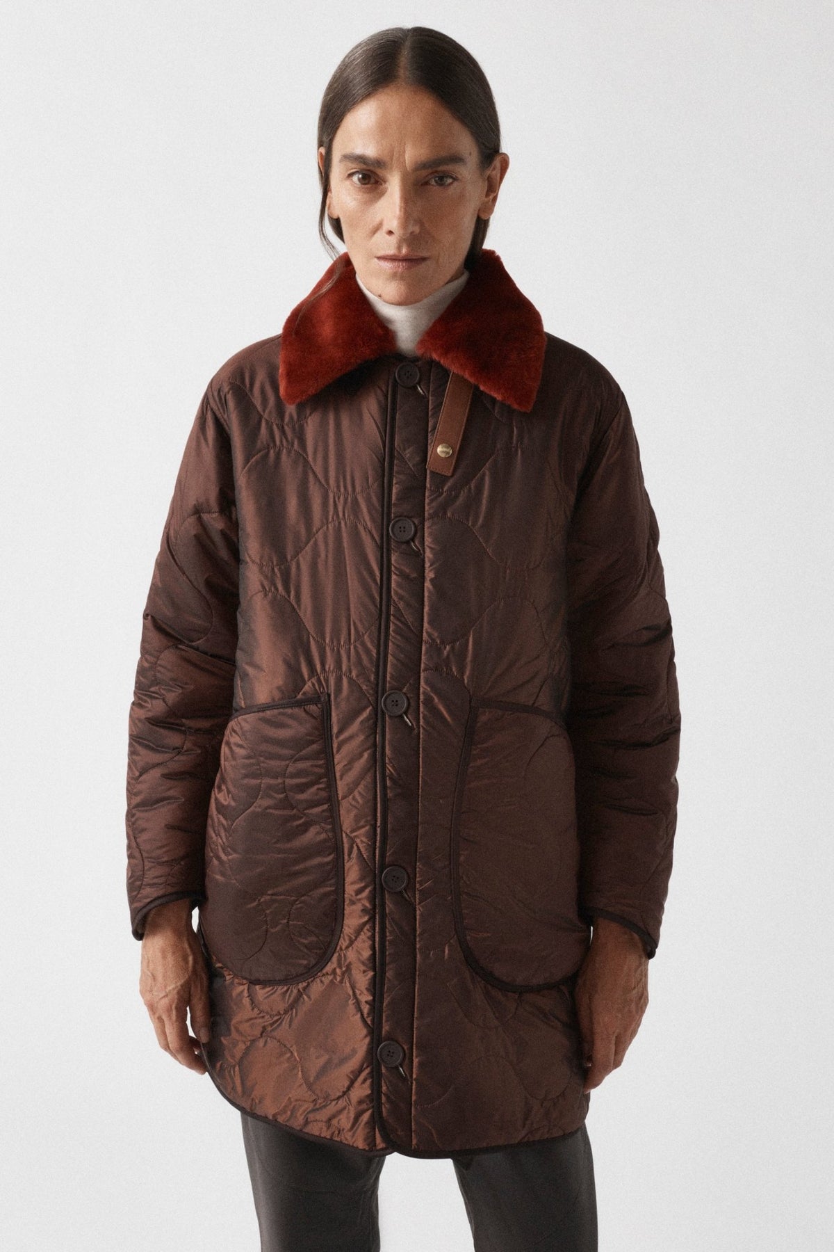 Aviator Shearling Latch Collar - Redcurrant / Dark Brown