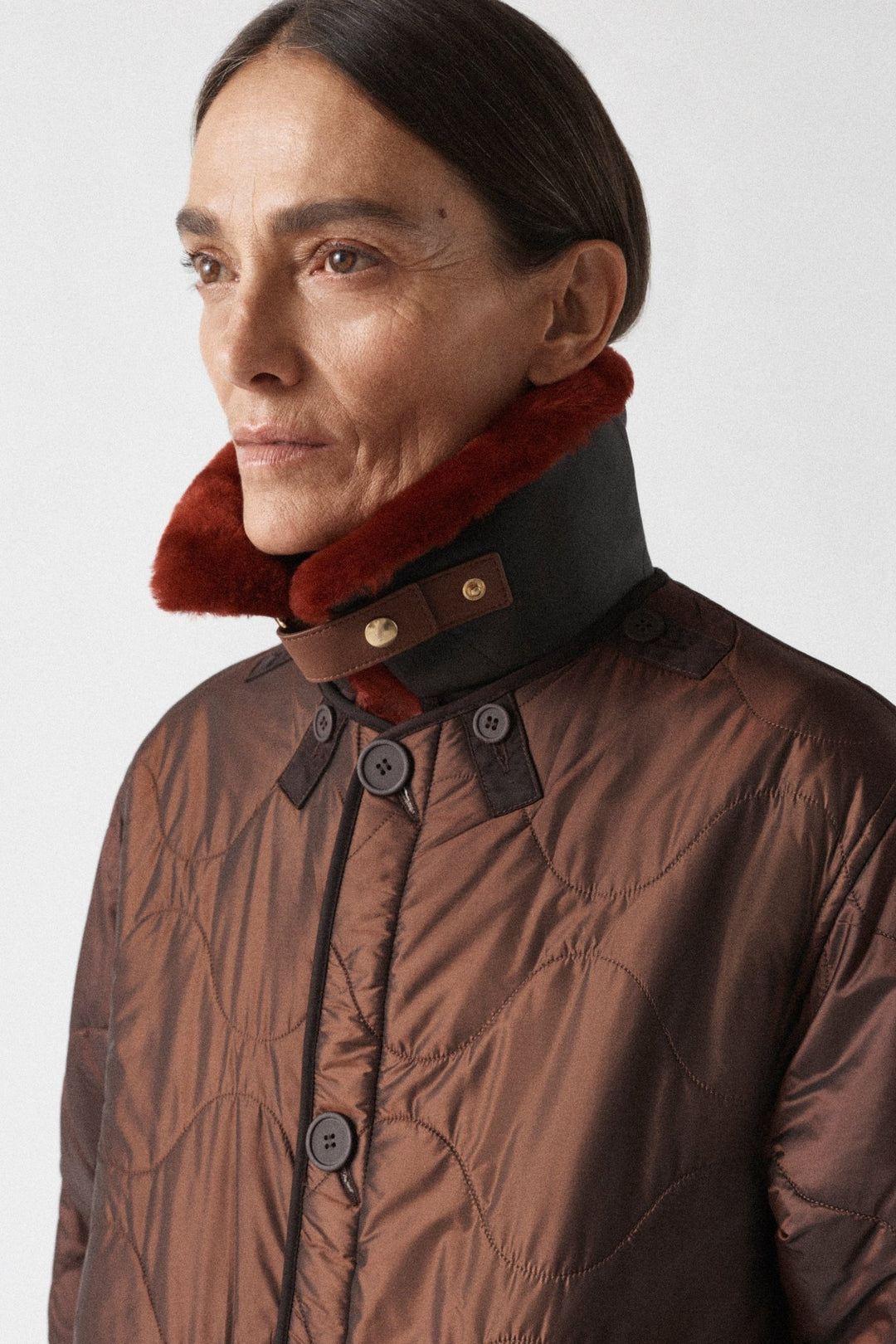 Aviator Shearling Latch Collar - Redcurrant / Dark Brown