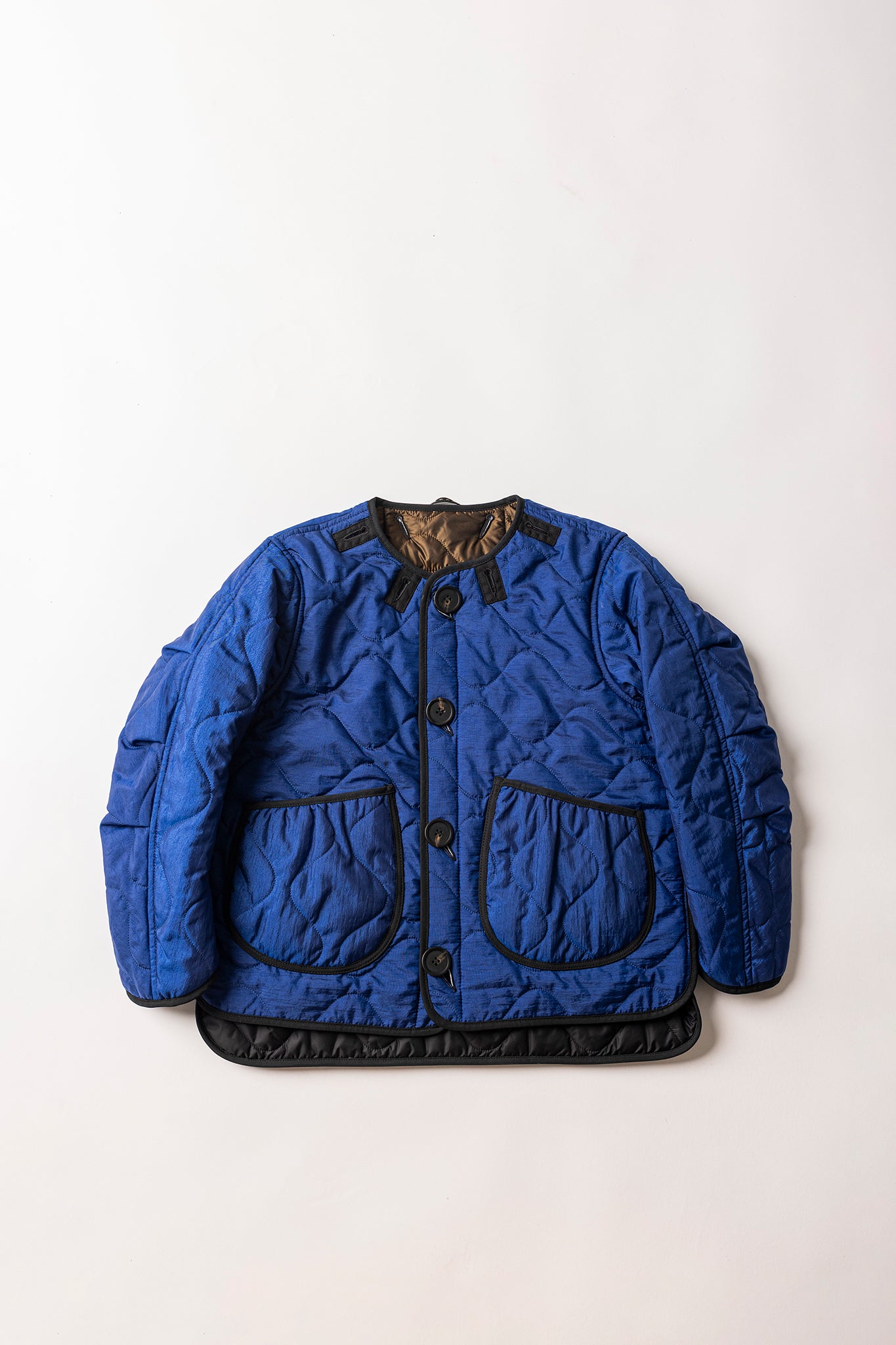 Reverse Product Image
