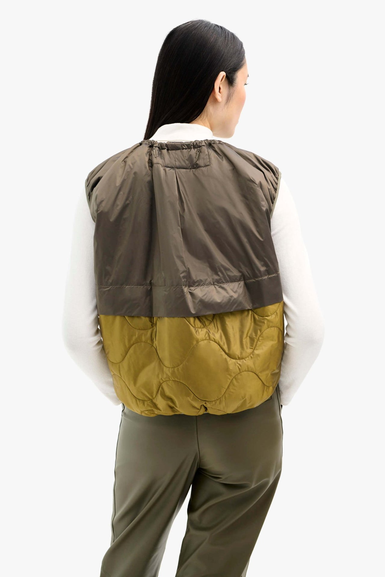 Parachute Quilted Vest - Pale Yellow / Peat