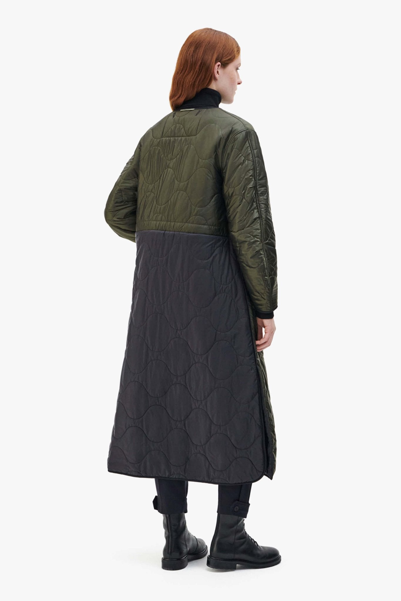 Signature Patchwork Wool Long Quilt - Navy / Dark Olive