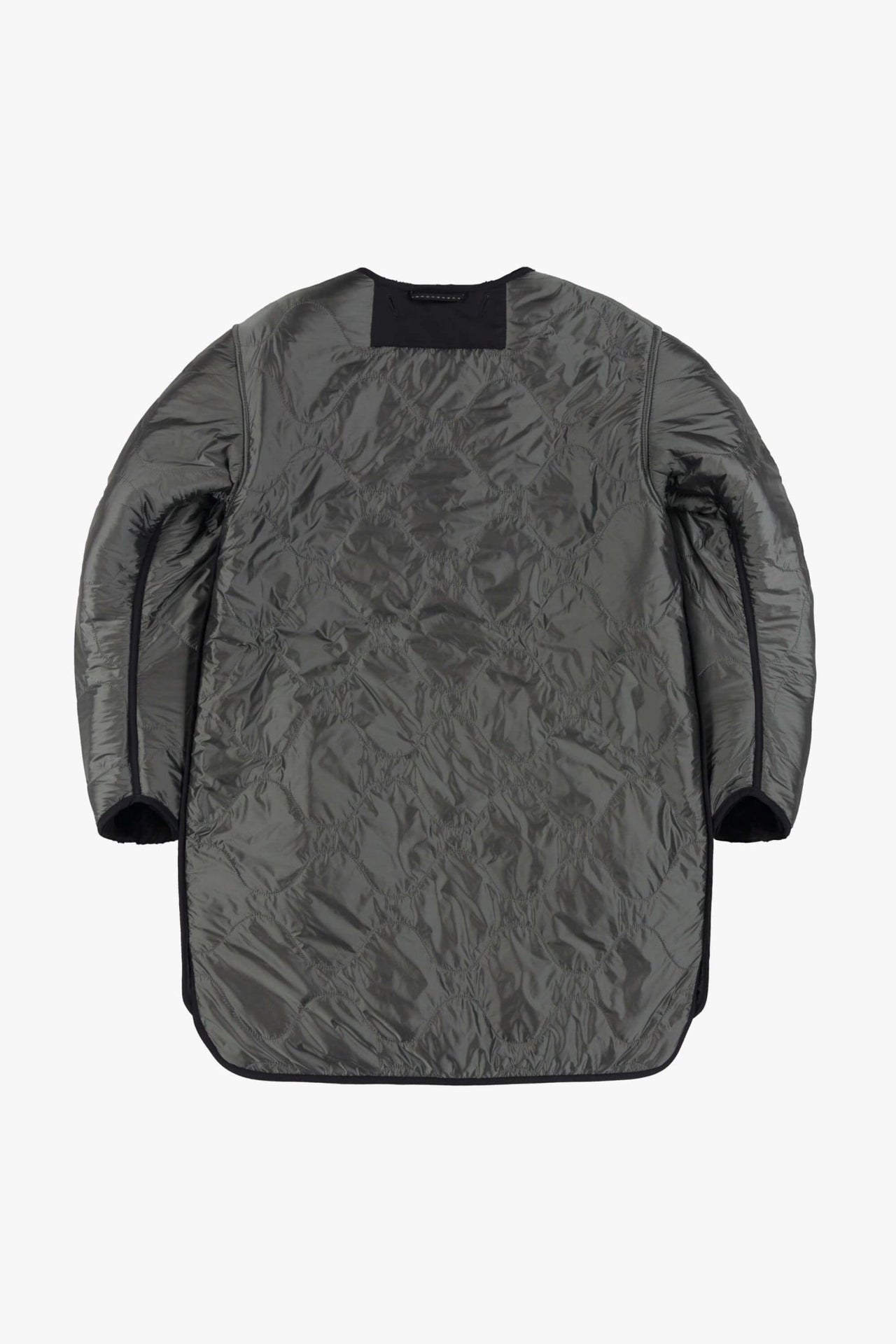Signature Shearling Quilt - Black / Anthracite