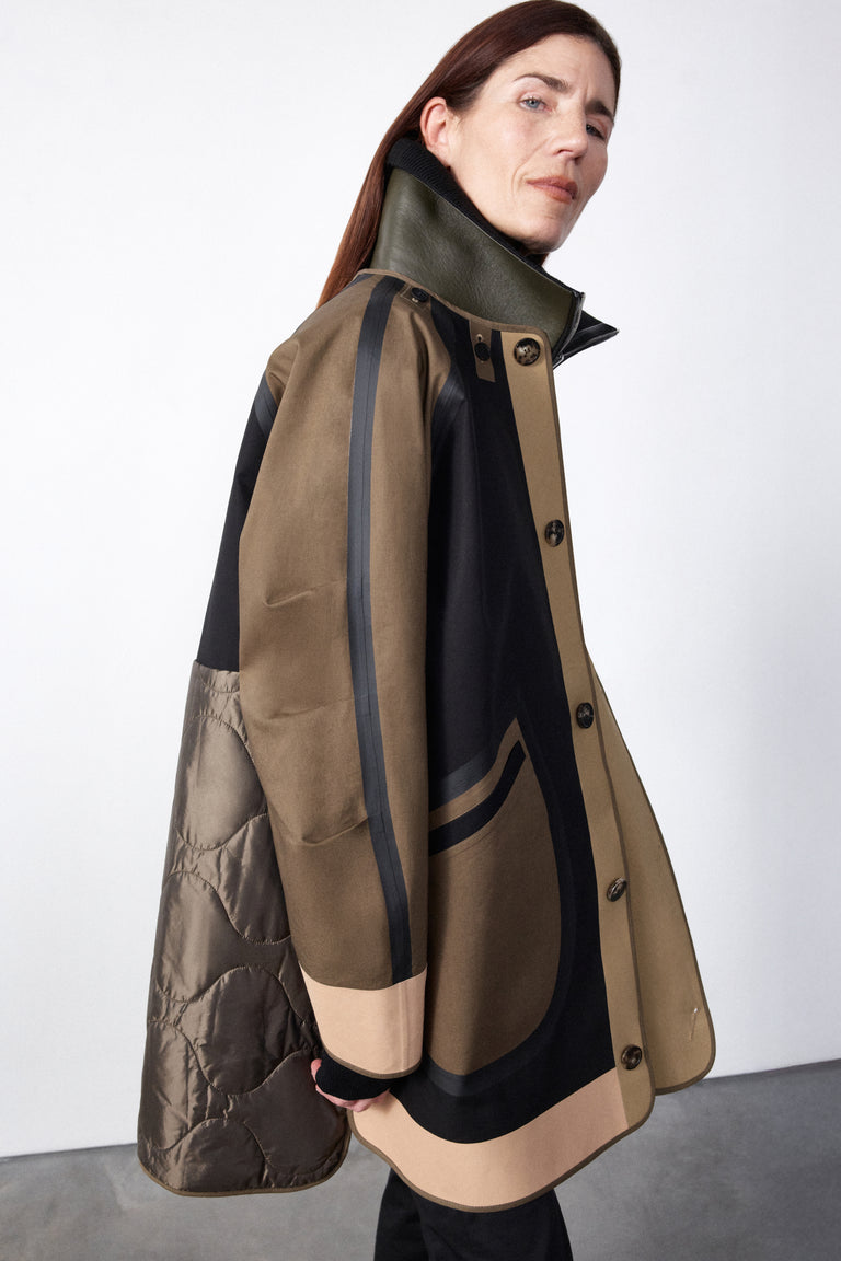 WEATHERPROOF SHORT BONDED RAINCOAT